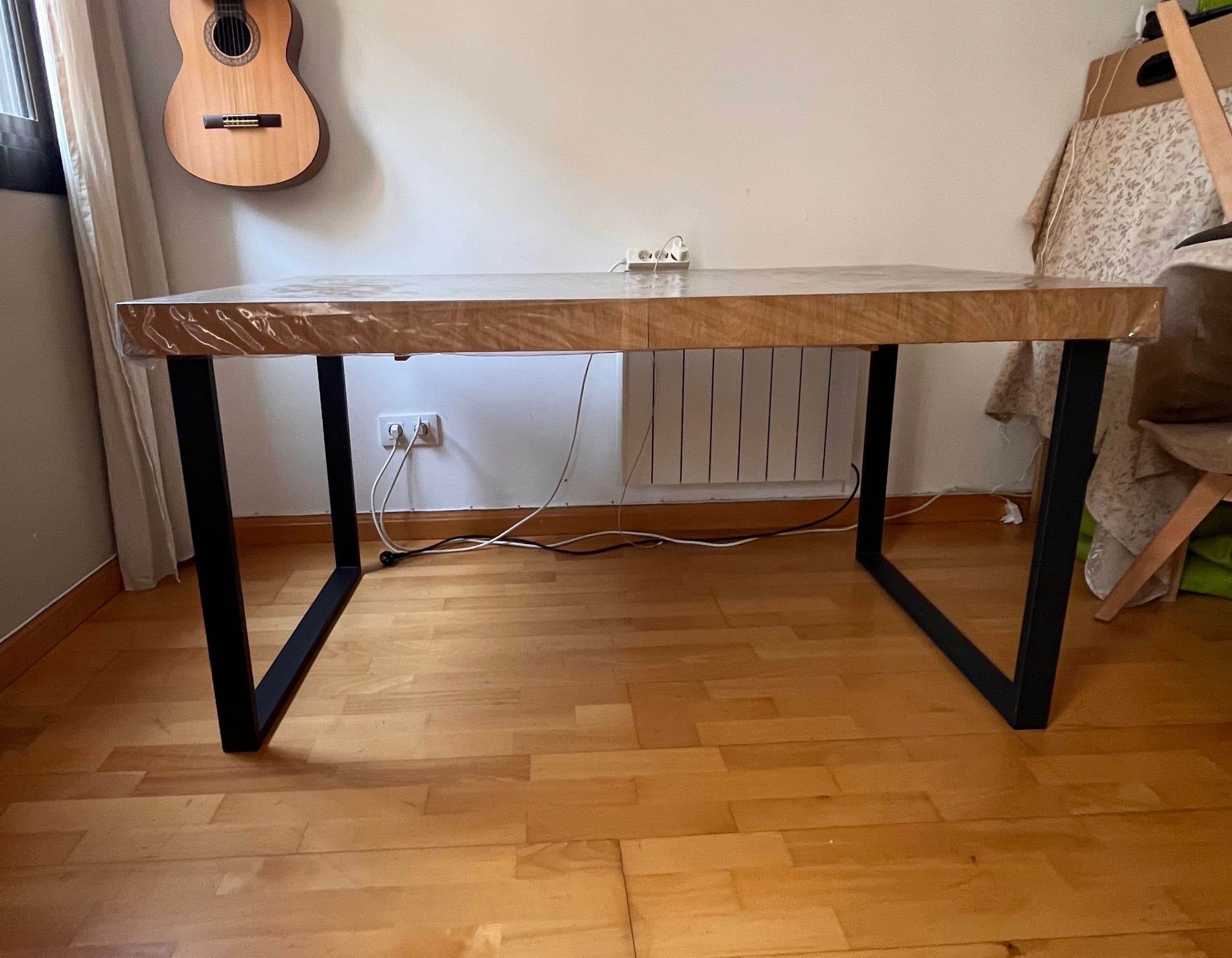 TARSELE taula extensible, fullola de roure/negre, 150/200x80 cm