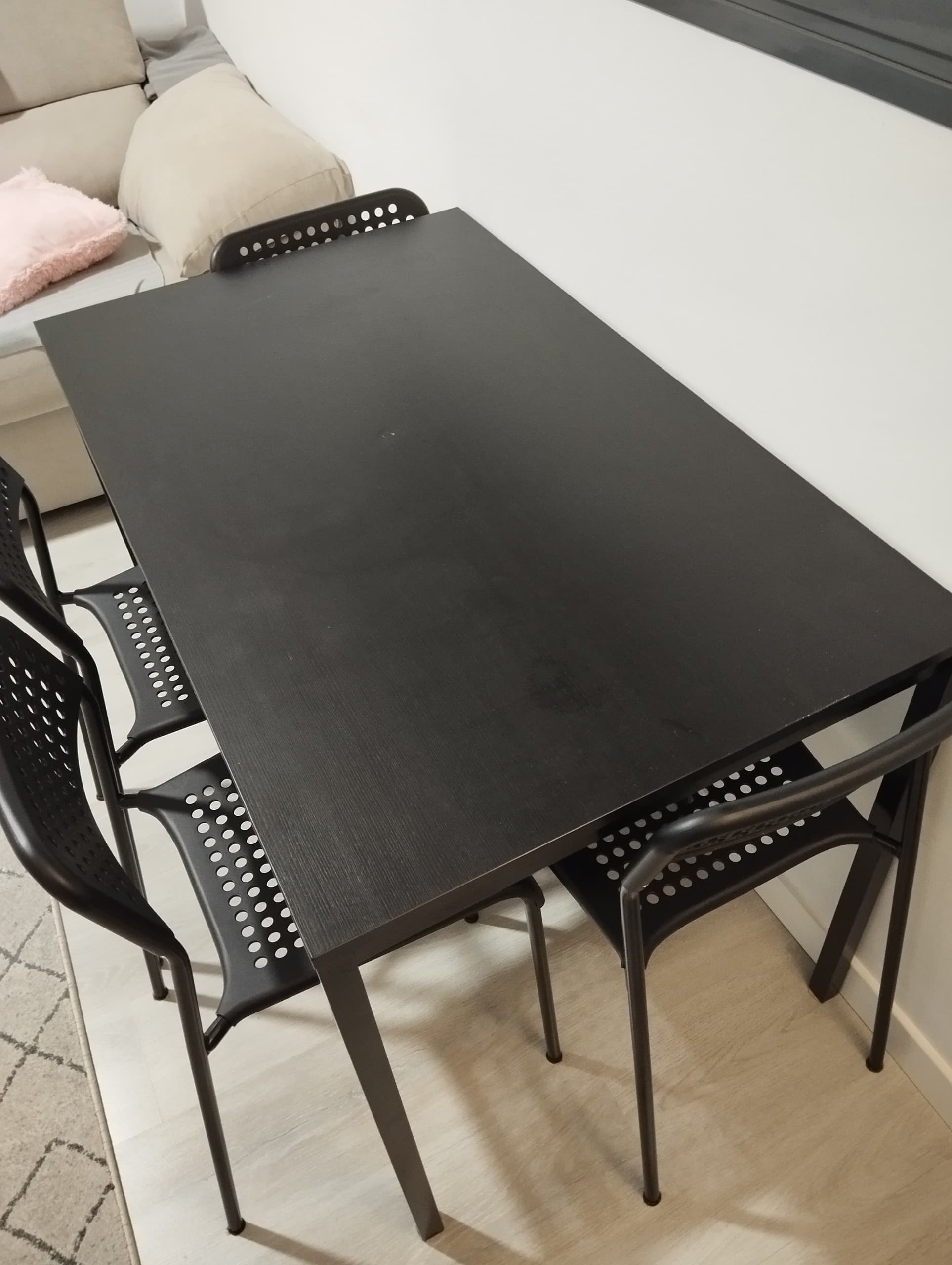 SANDSBERG mesa con 4 cadeiras, negro negro/negro, 110x67 cm