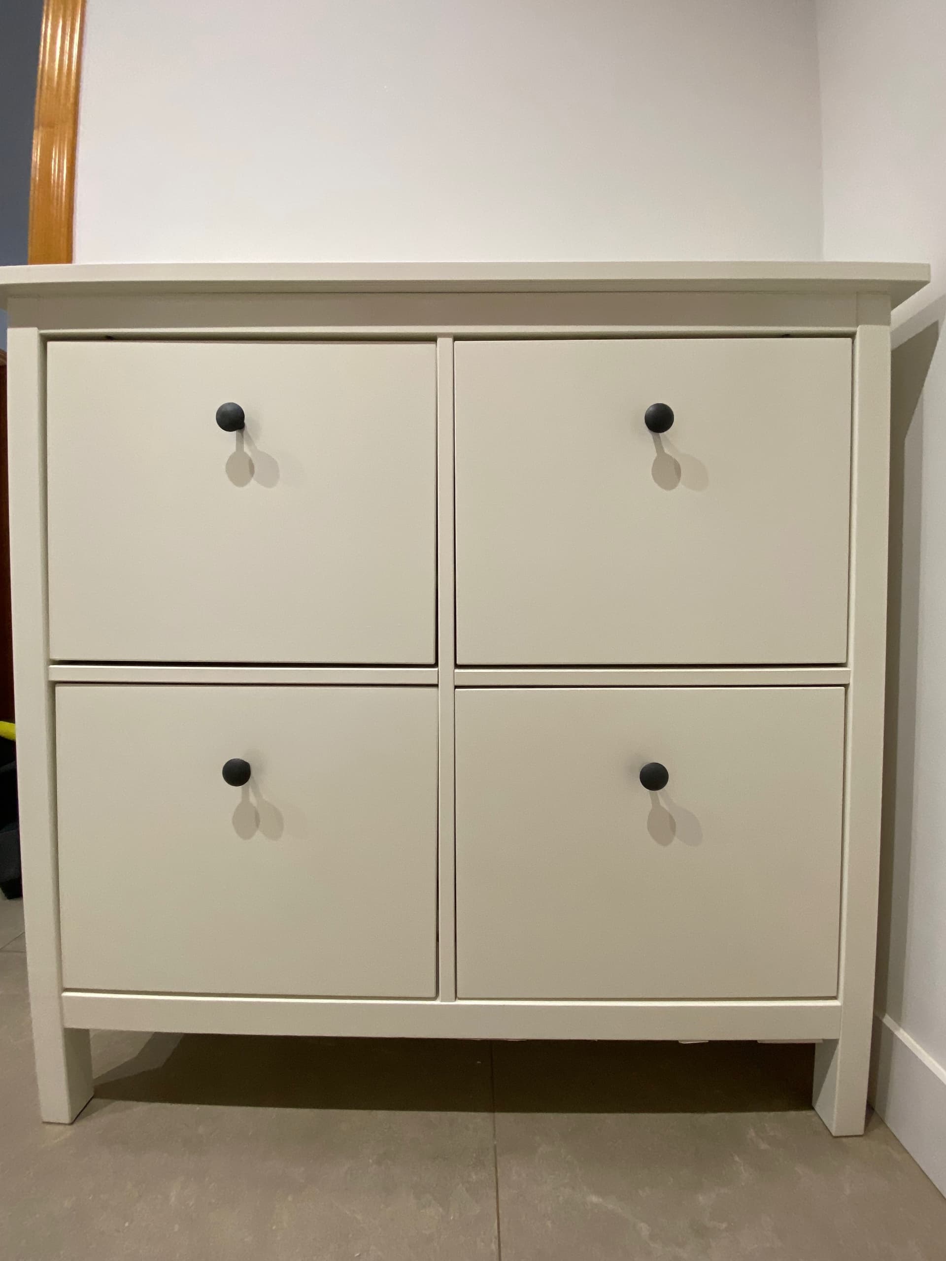 HEMNES zapateiro con 4 compartimentos, branco, 107x22x101 cm