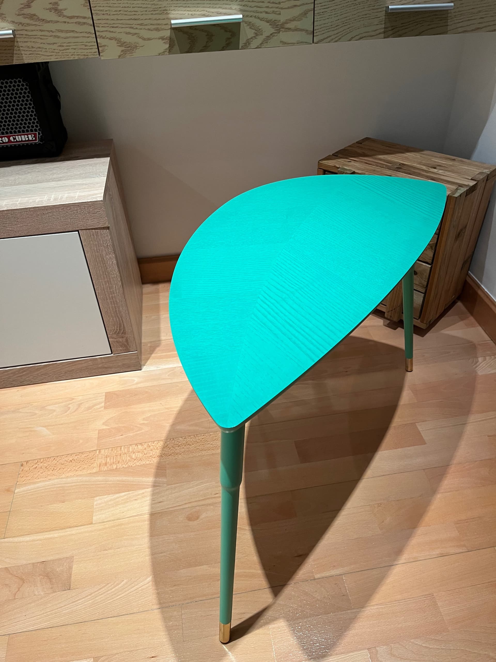 LÖVBACKEN taula auxiliar, marró sòlid, 77x39 cm