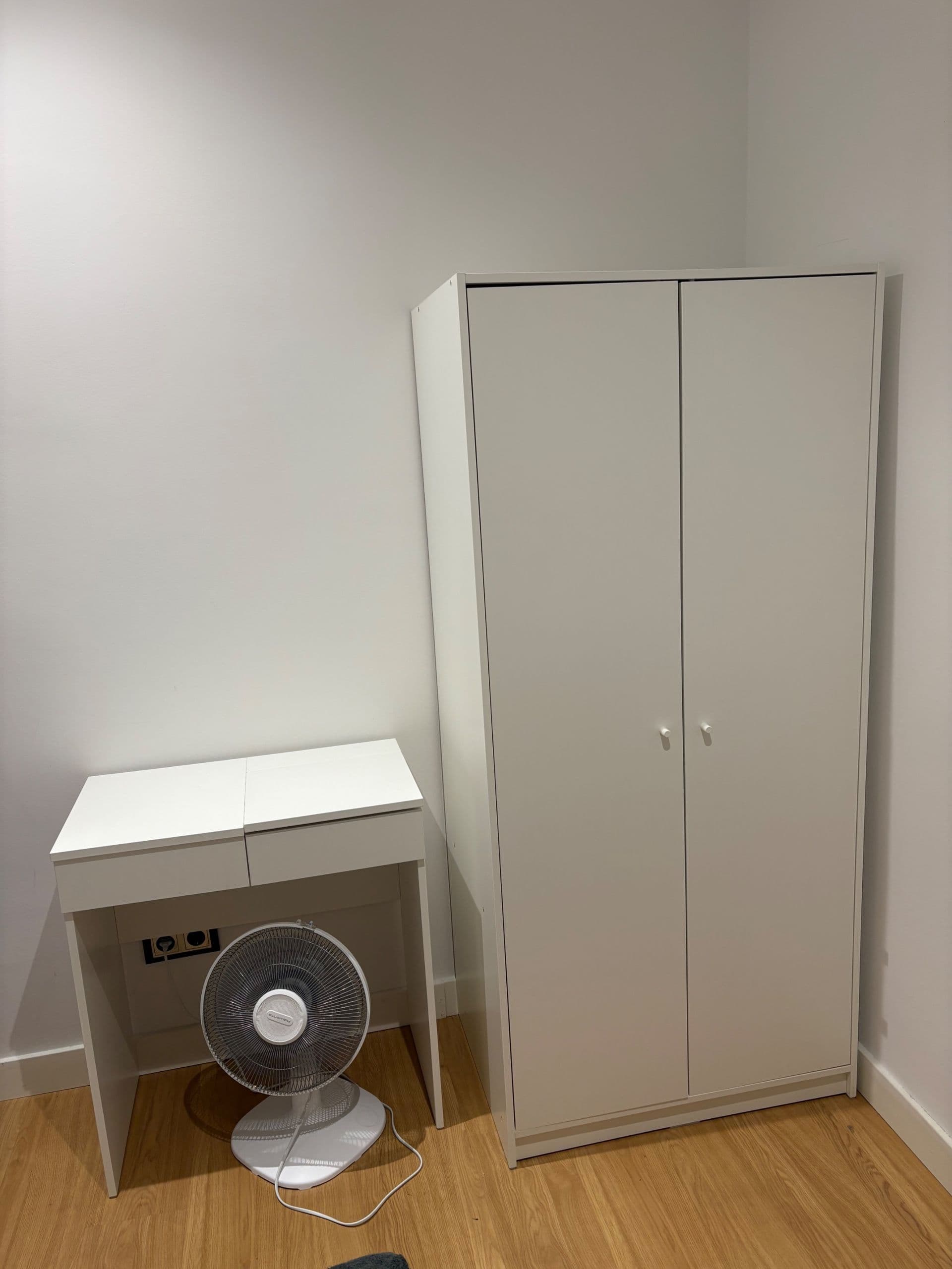 KLEPPSTAD armario con 2 puertas, blanco, 79x55x176 cm