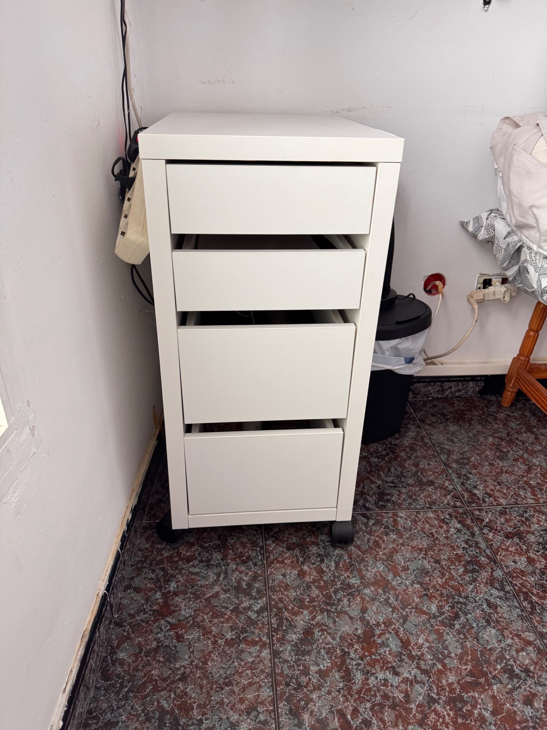 MICKE calaixera amb rodes, blanc, 35x75 cm