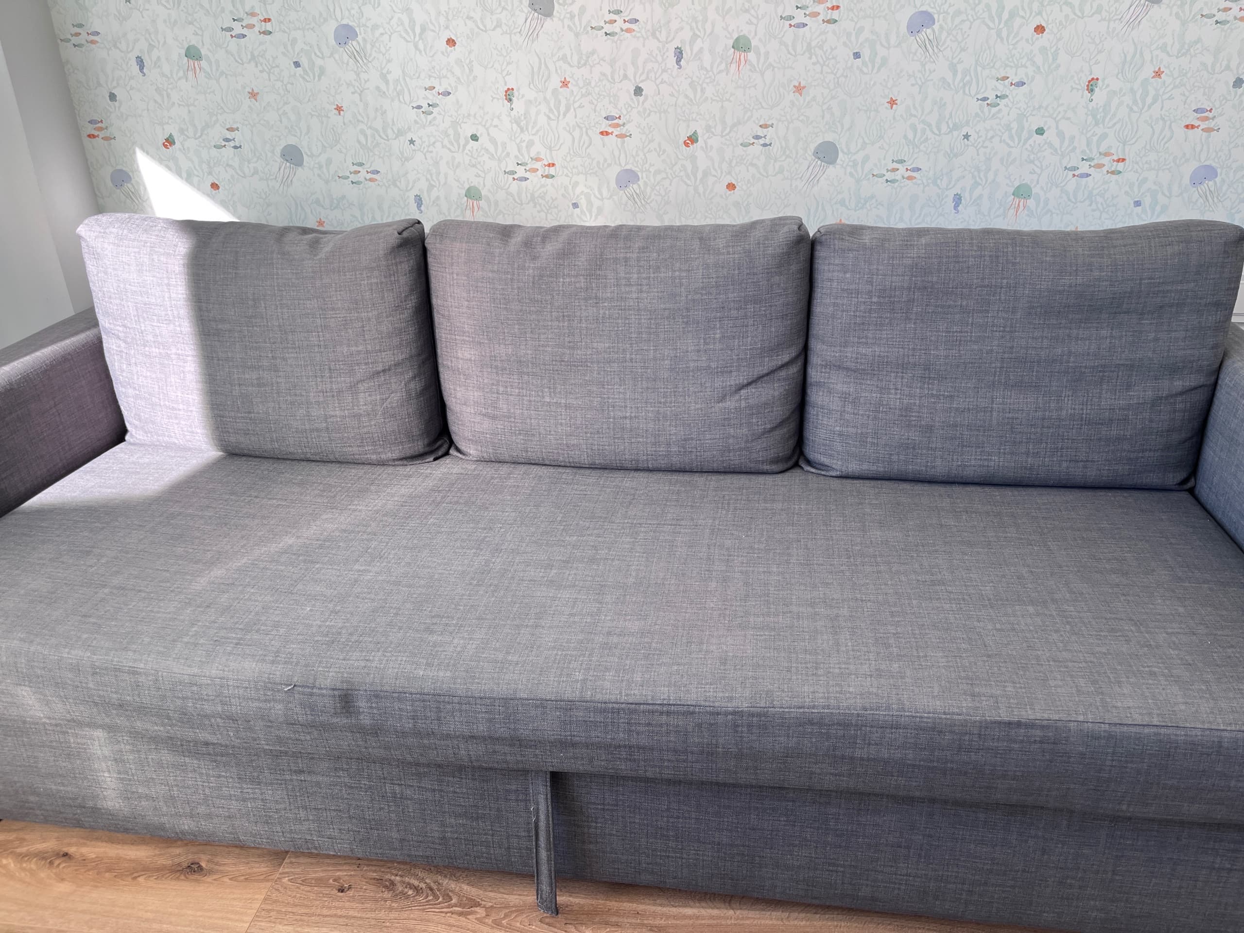 FRIHETEN sofá cama 3 prazas, Skiftebo gris escuro