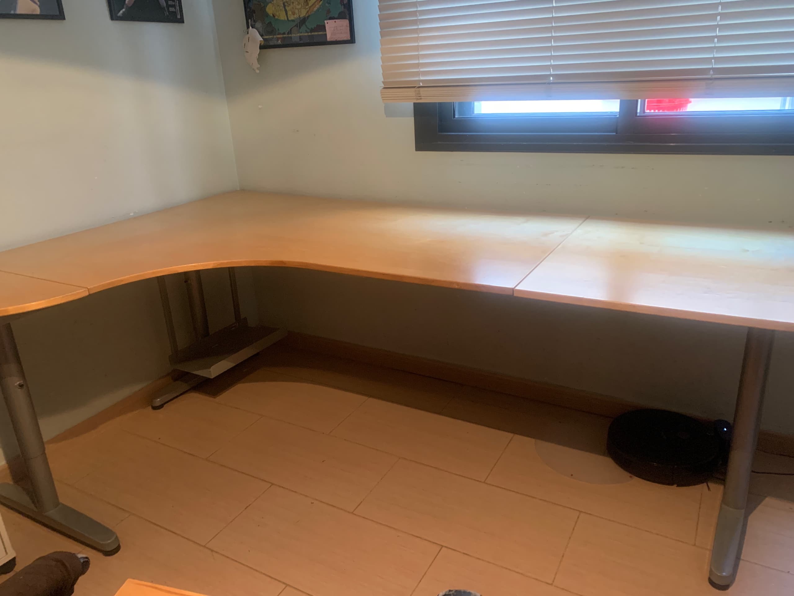 MESA DE ESTUDIO ESQU