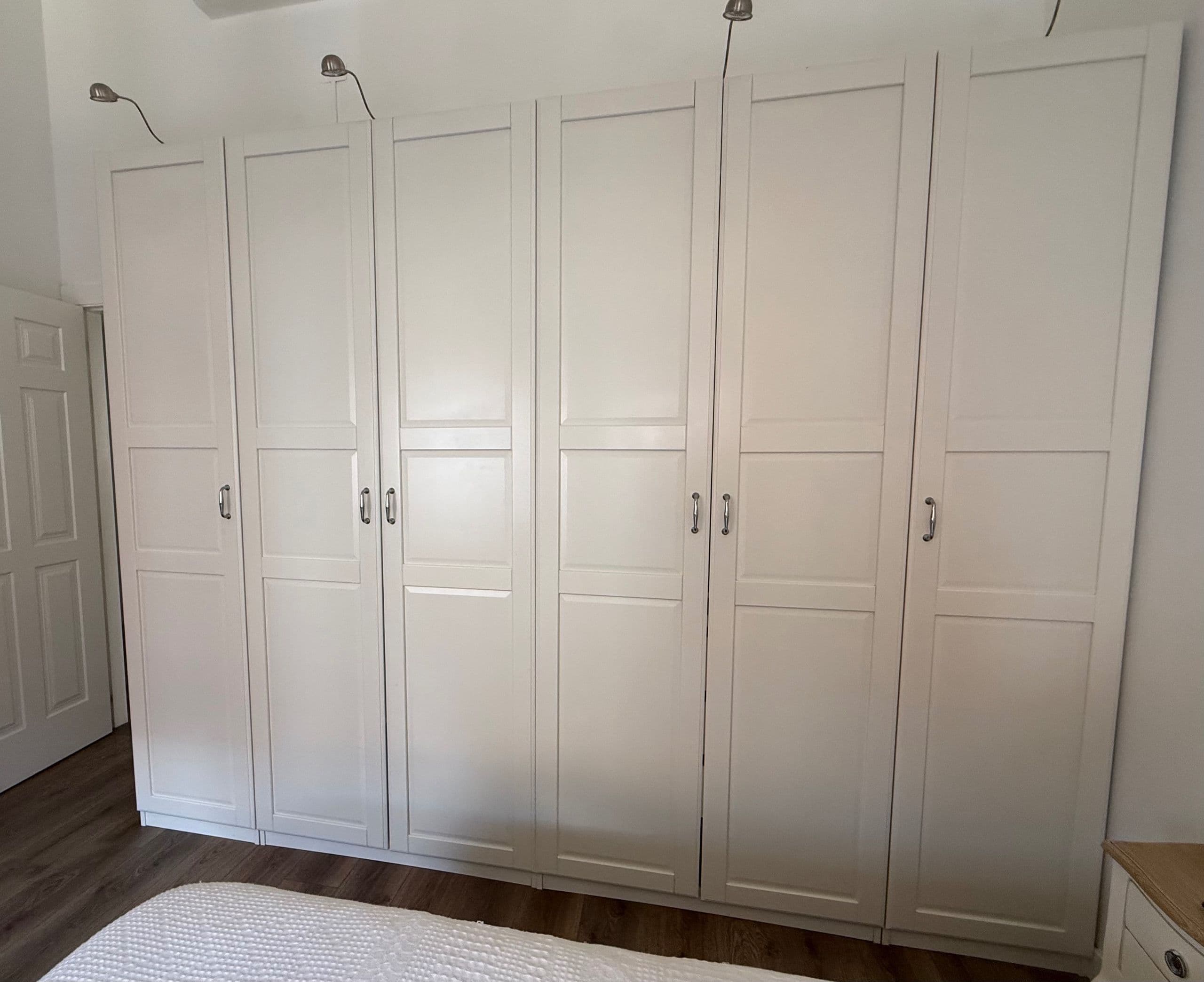 Puertas con bisagras para armarios PAX