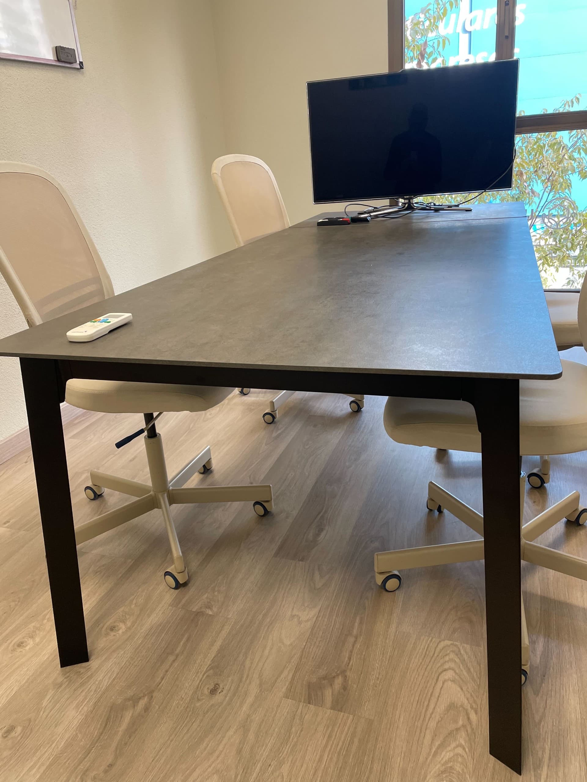 GILLANDA taula extensible, gris fosc/negre, 180/240x100 cm