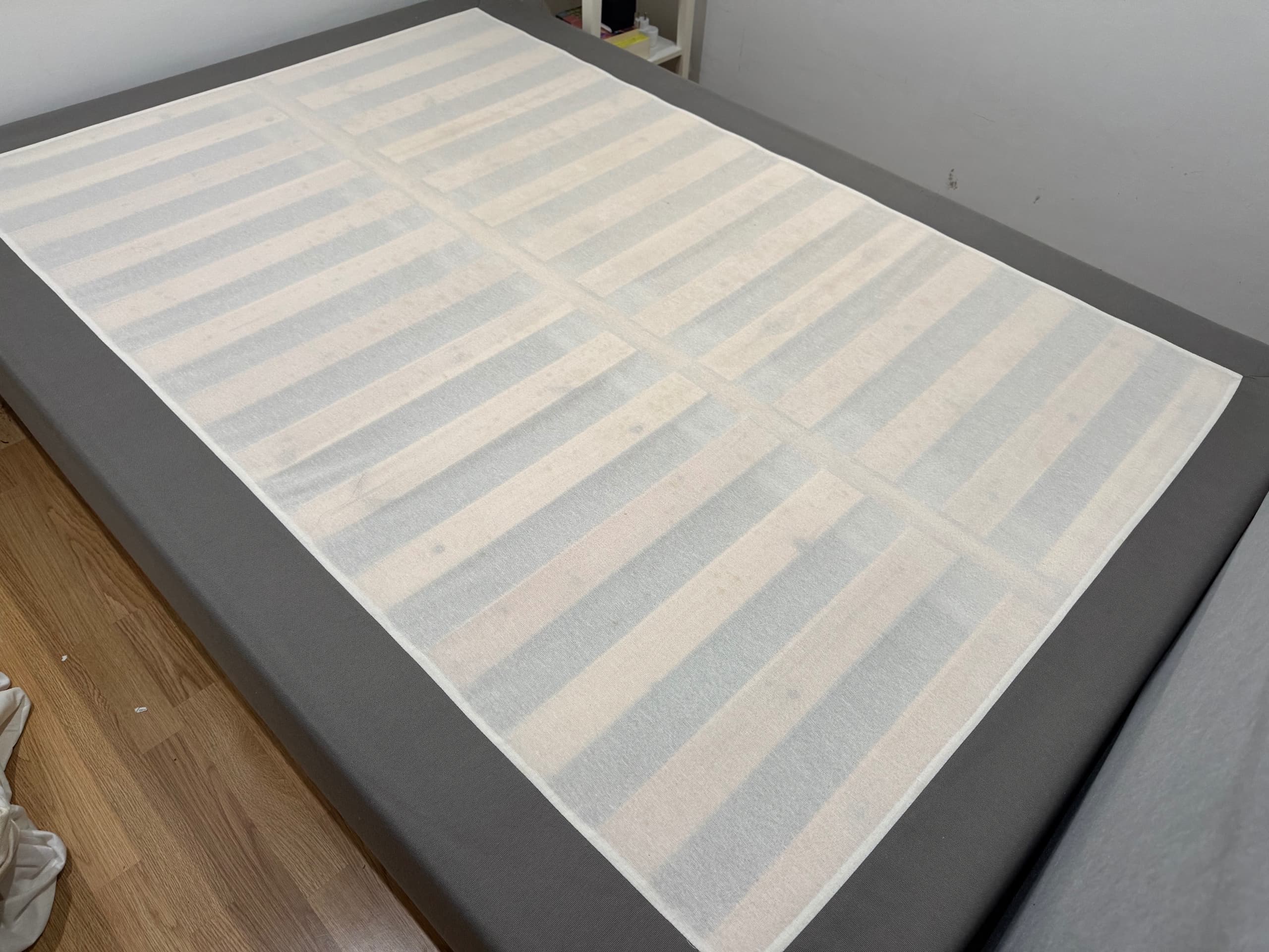 SOMIER TAPIZADO 140 somier de láminas + funda, gris escuro, 140x200 cm