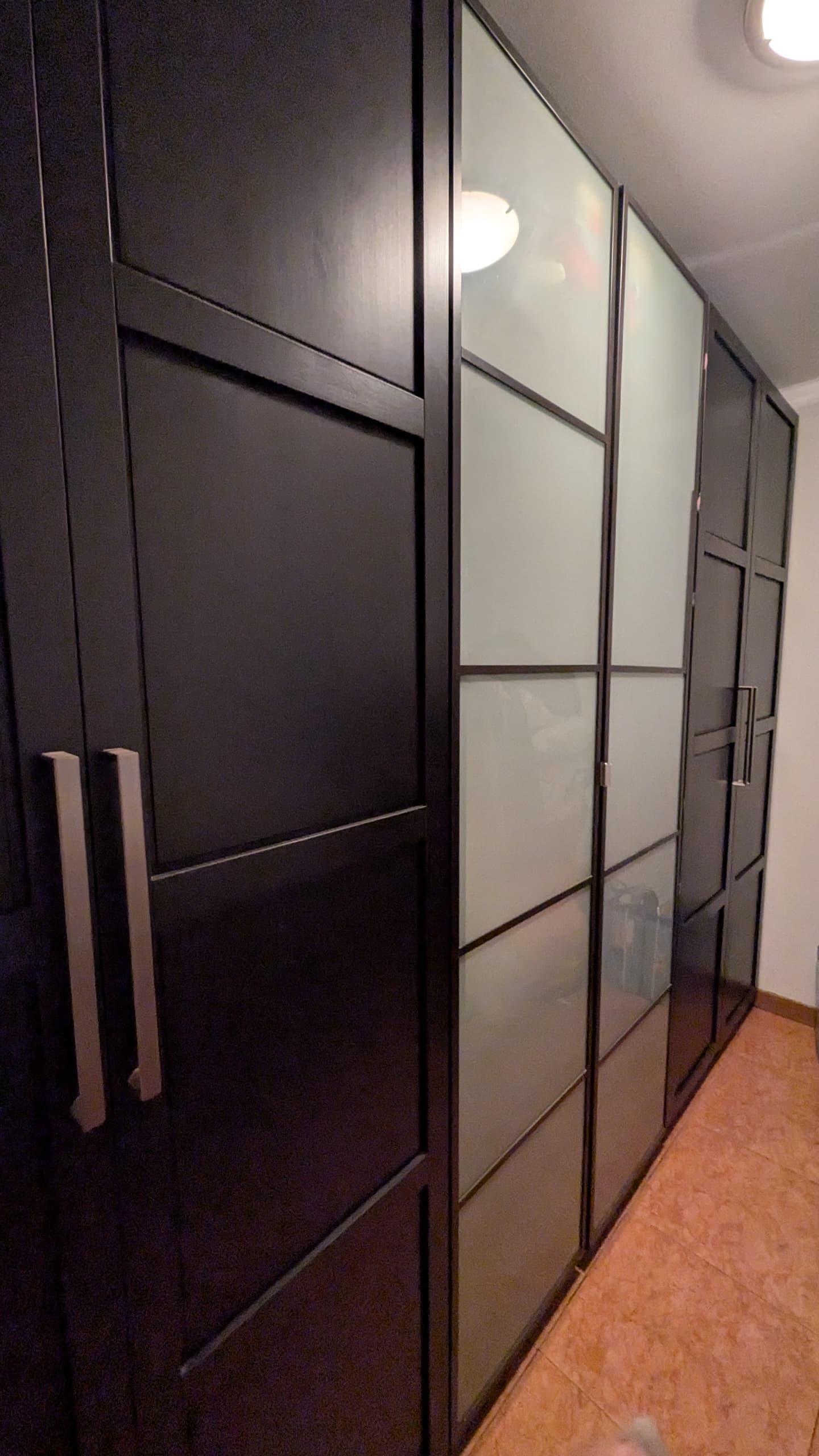 Armarios PAX con puertas