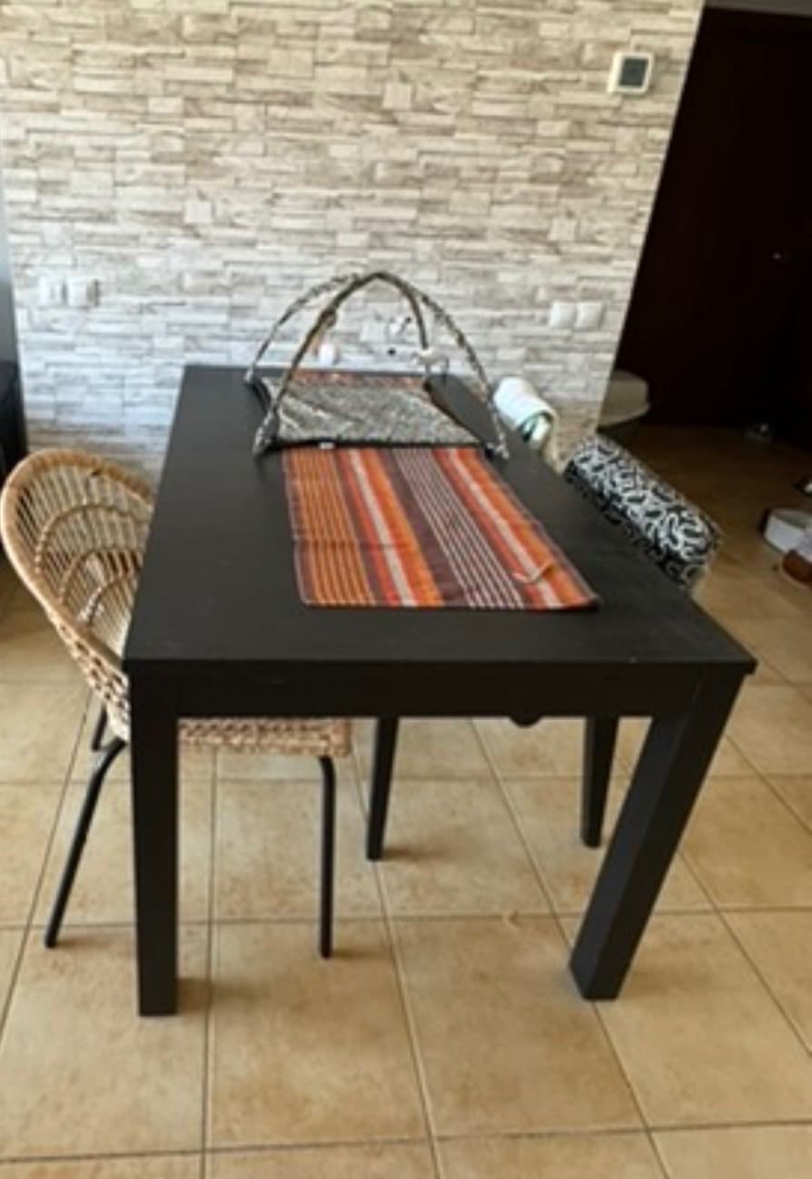 BJURSTA mesa extensible, negro-marrón