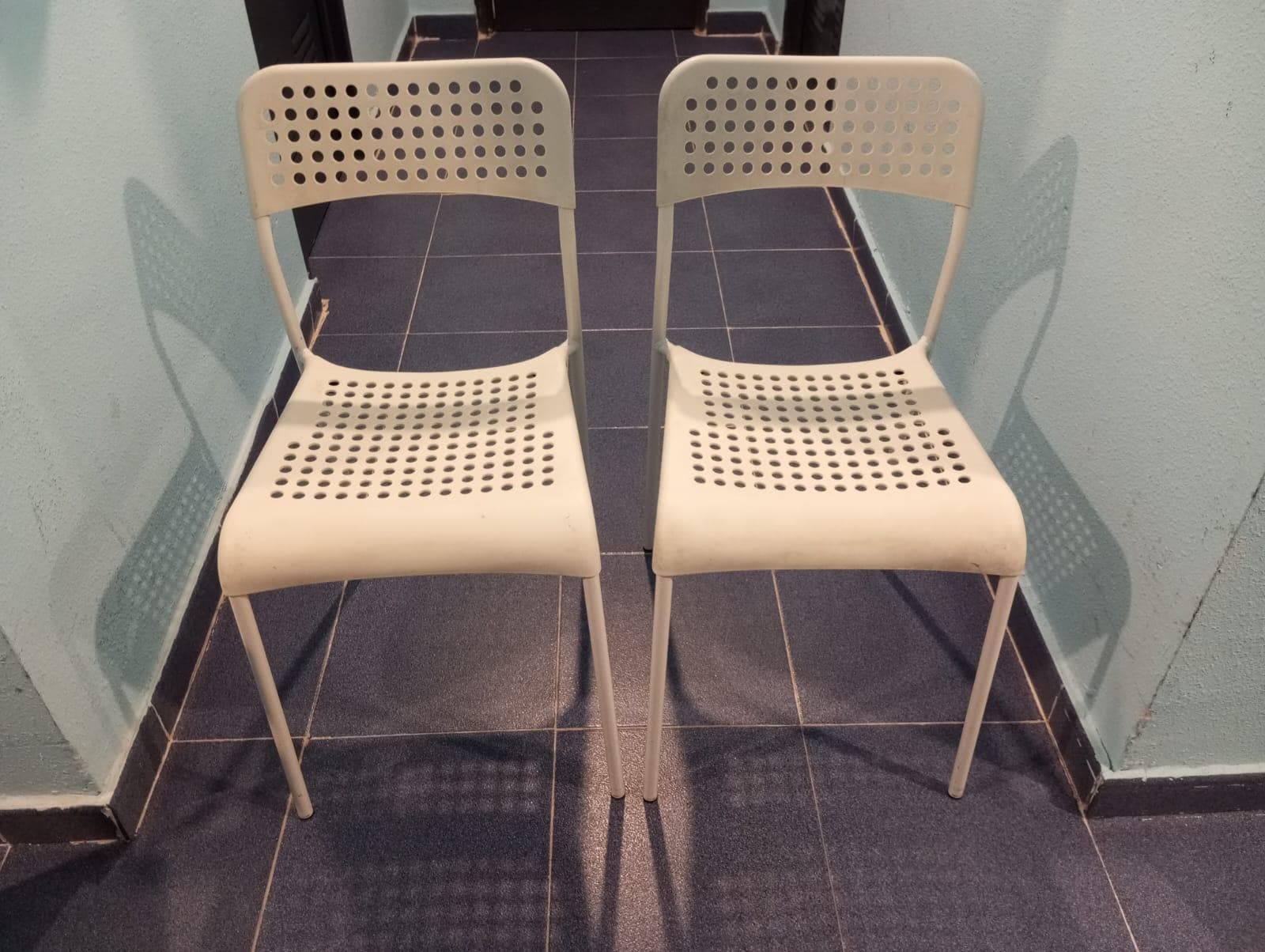 ADDE silla, gris/blanco