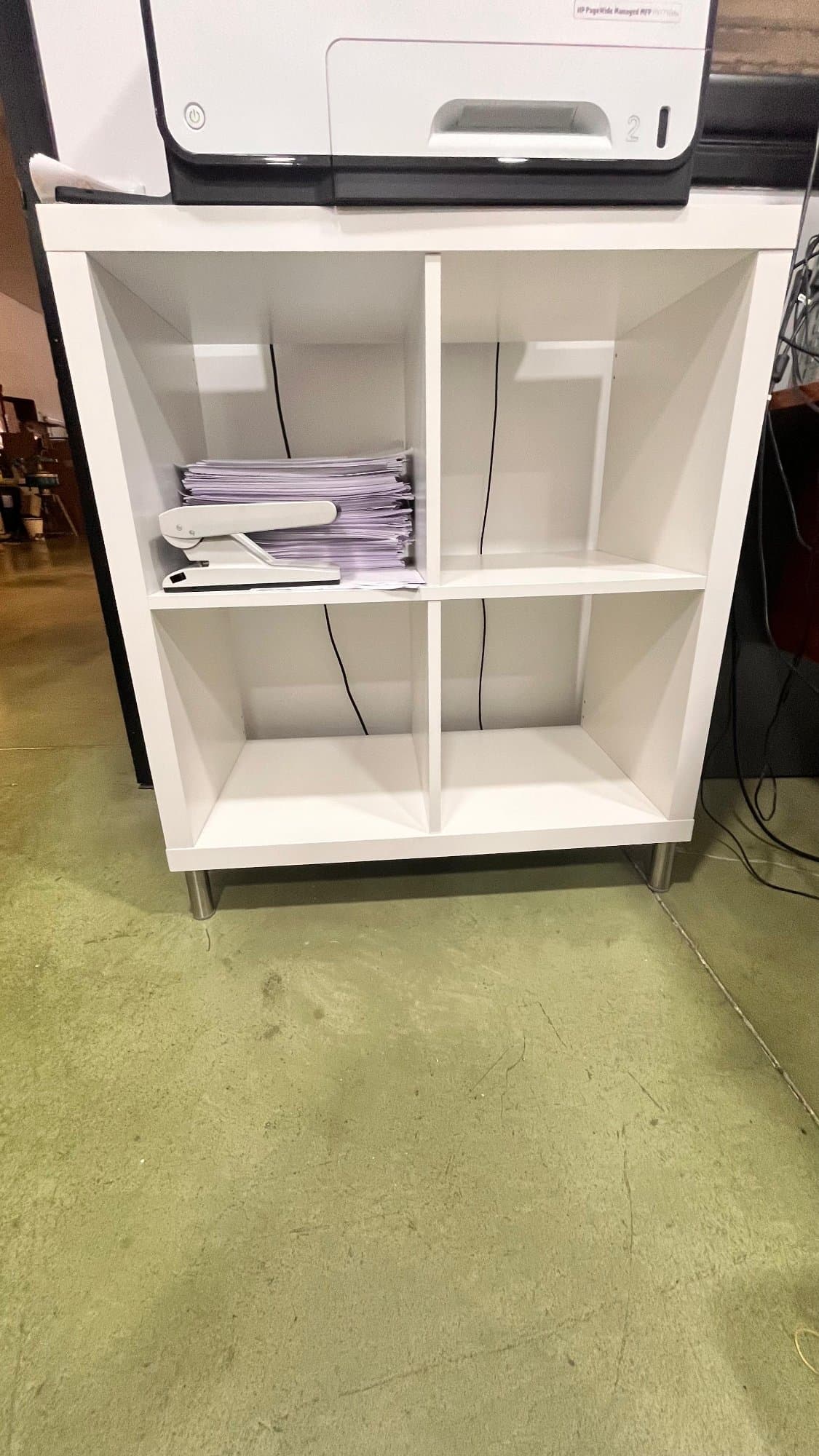 EXPEDIT prestatgeria, alta lluentor blanc