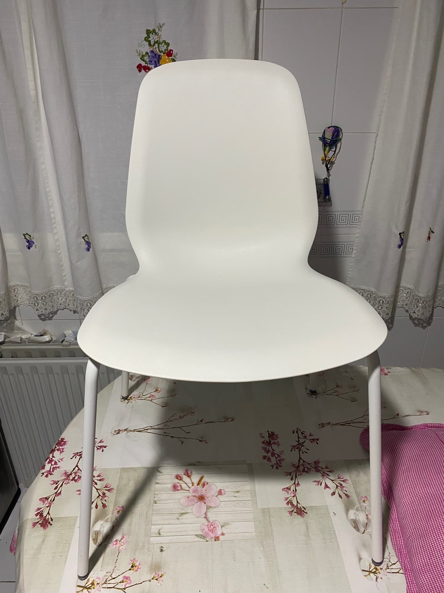 LEIFARNE silla