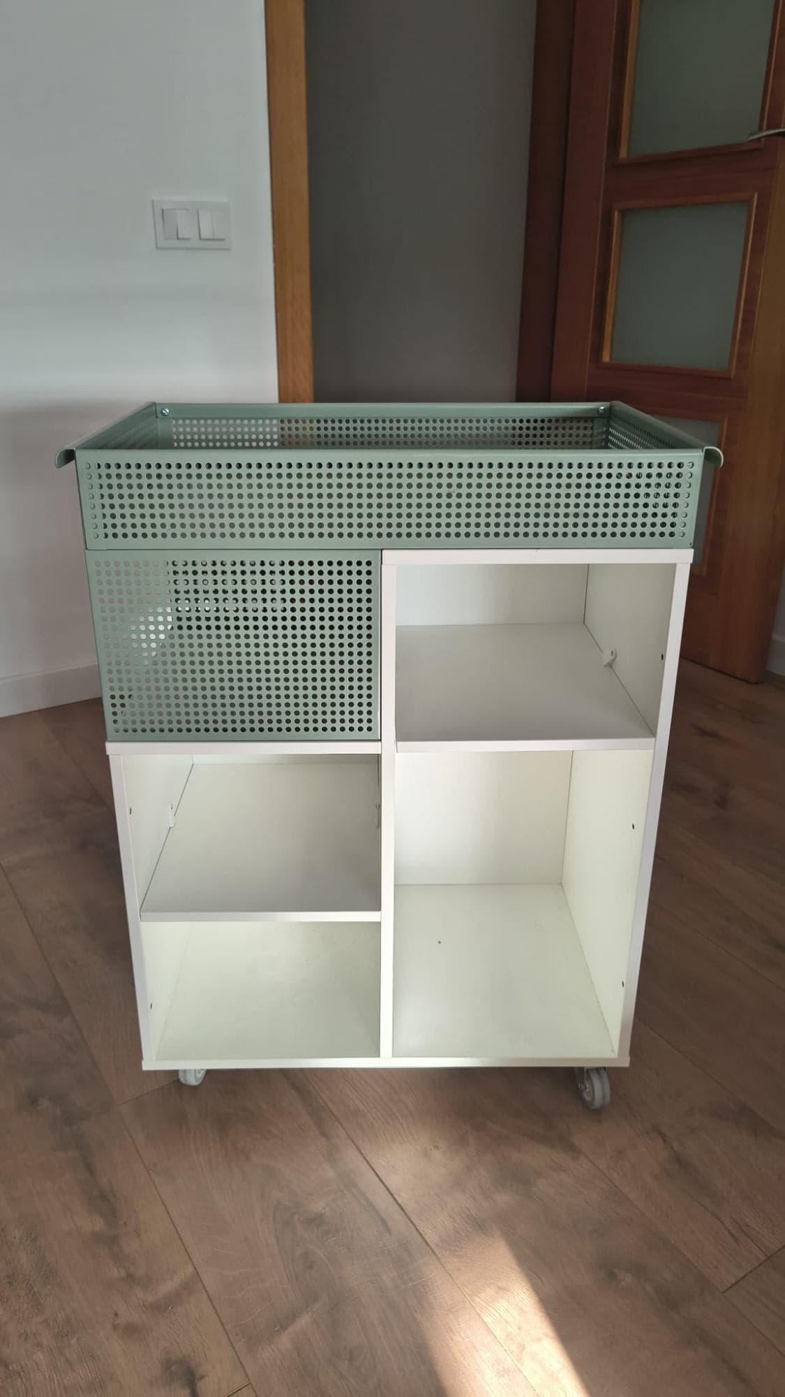 ÖVNING carriño, branco/verde agrisado, 54x33 cm