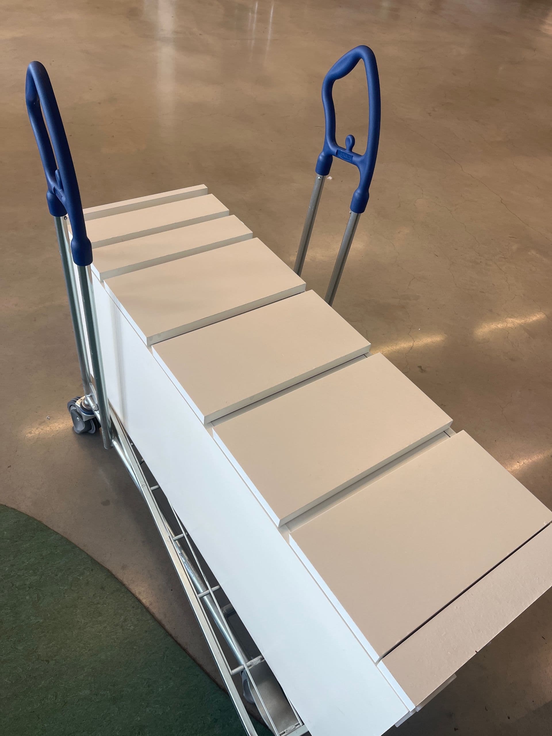 MALM calaixera de 6 calaixos, blanc/mirall, 40x123 cm