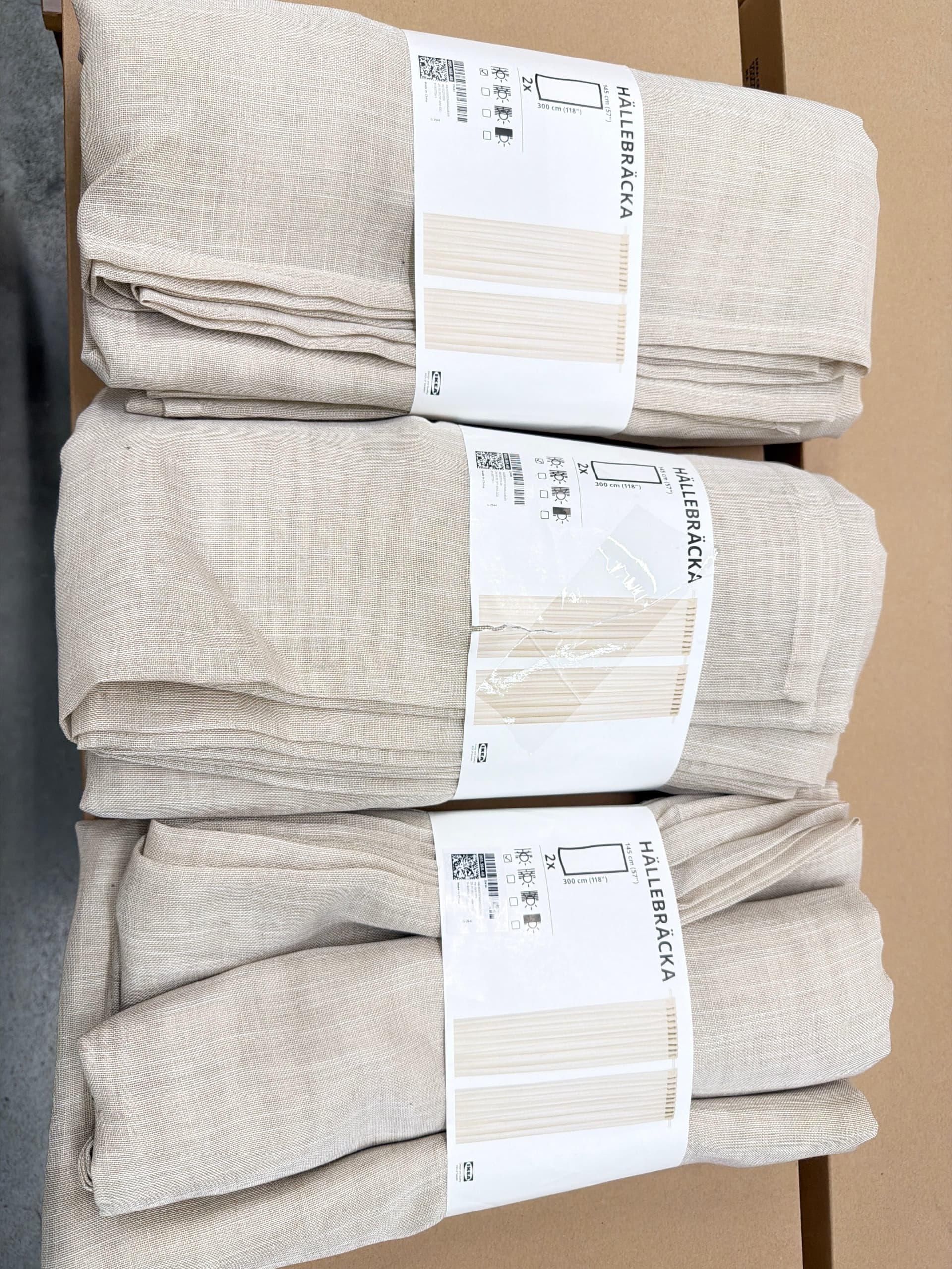 HÄLLEBRÄCKA visillo, pack de 2 unidades, beige claro/con cinta de fruncir, 145x300 cm