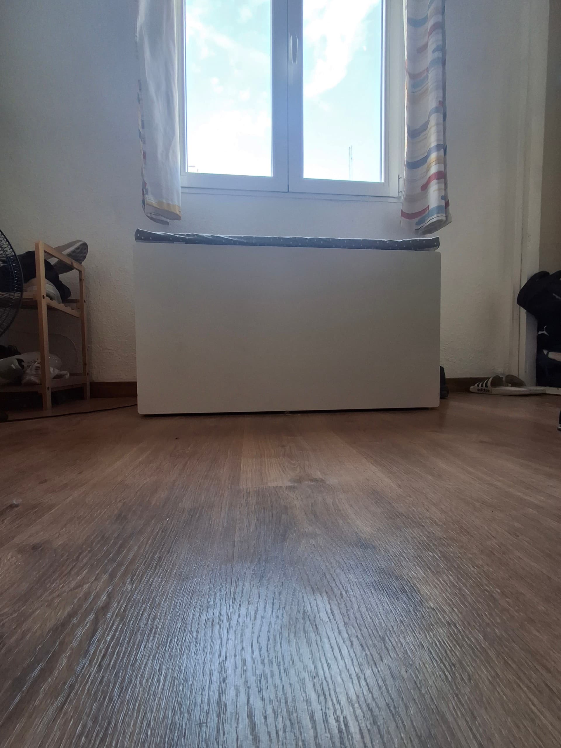 KALLSÖ banc amb emmagatzematge, gris, 80x38x56 cm