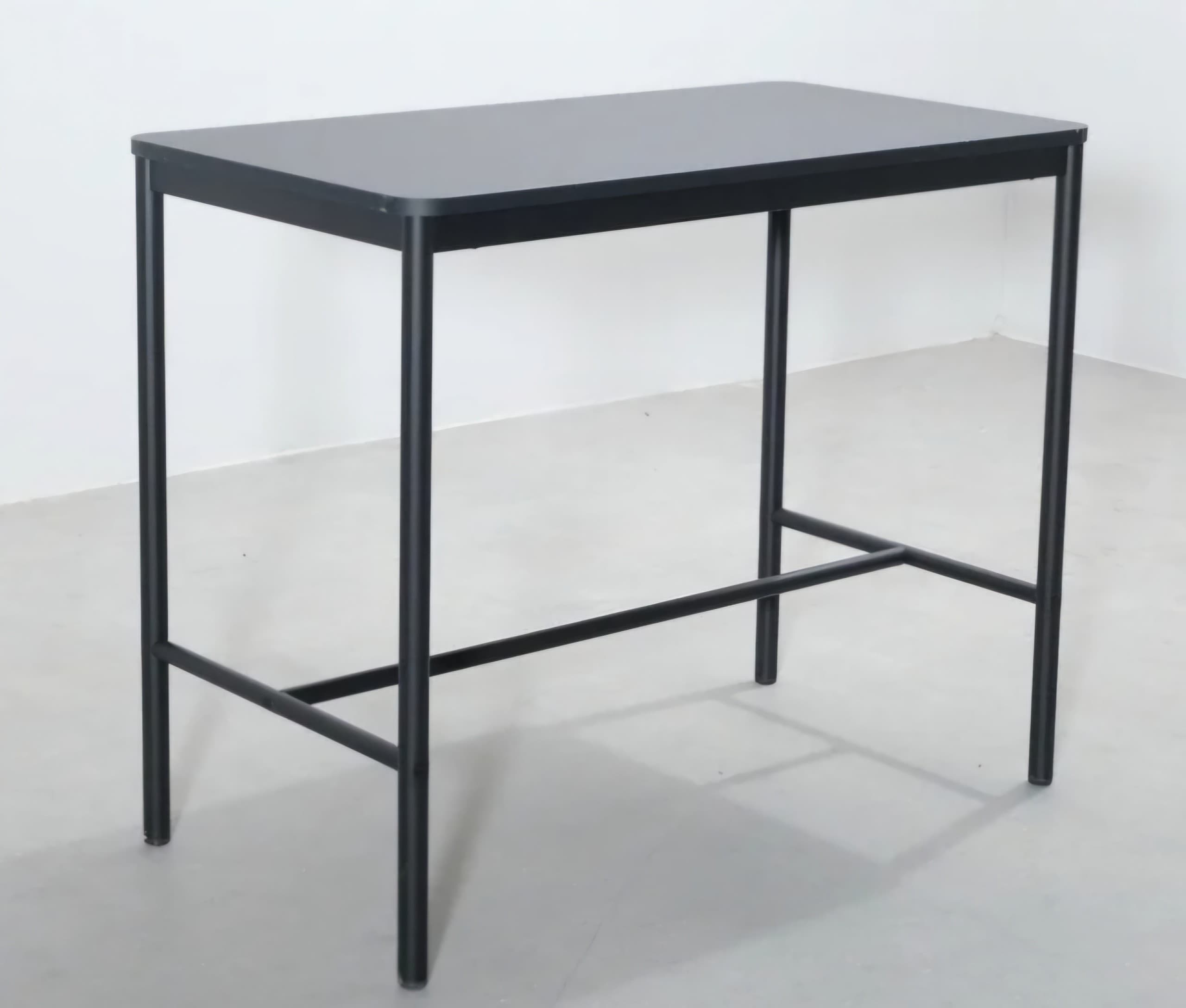 Bar tables