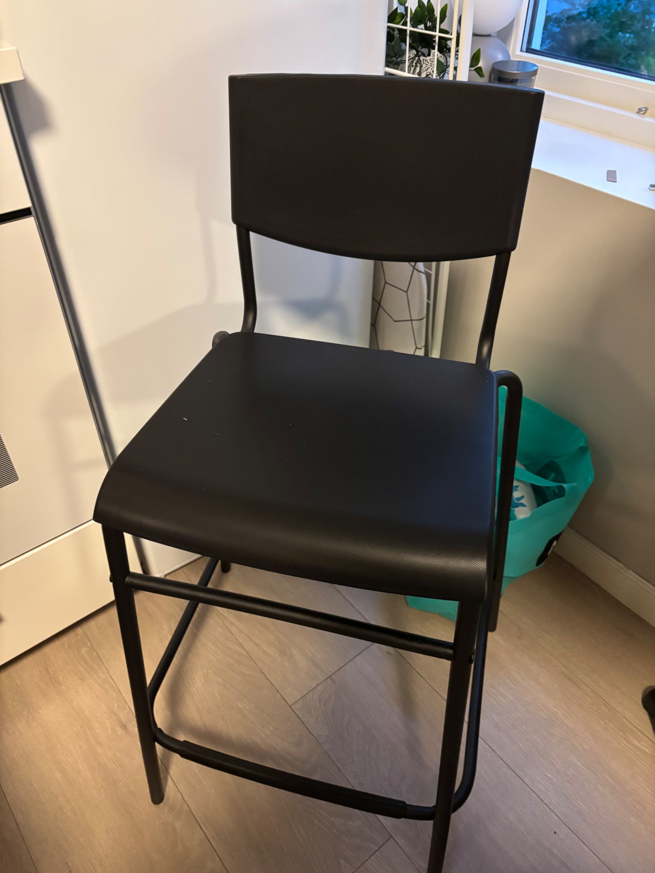 STIG bar stool with backrest, counter height black/black, 63 cm
