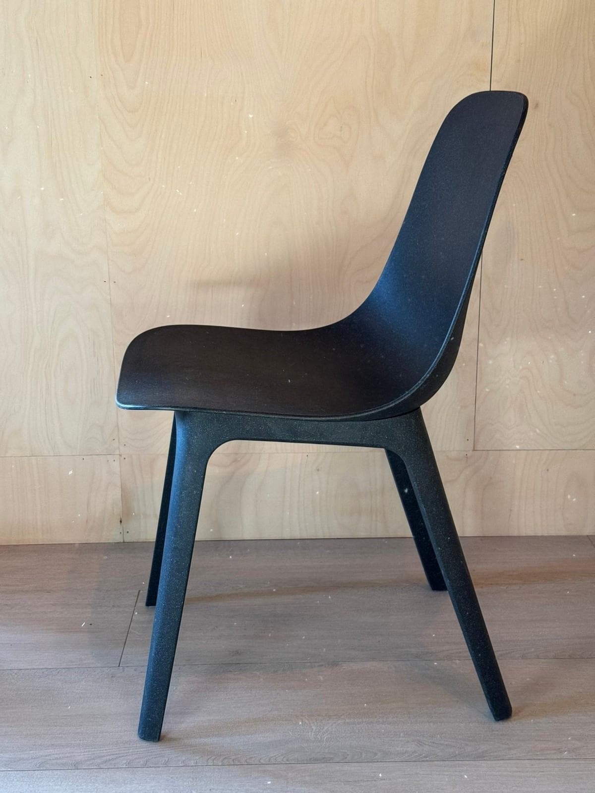 ODGER chair, anthracite