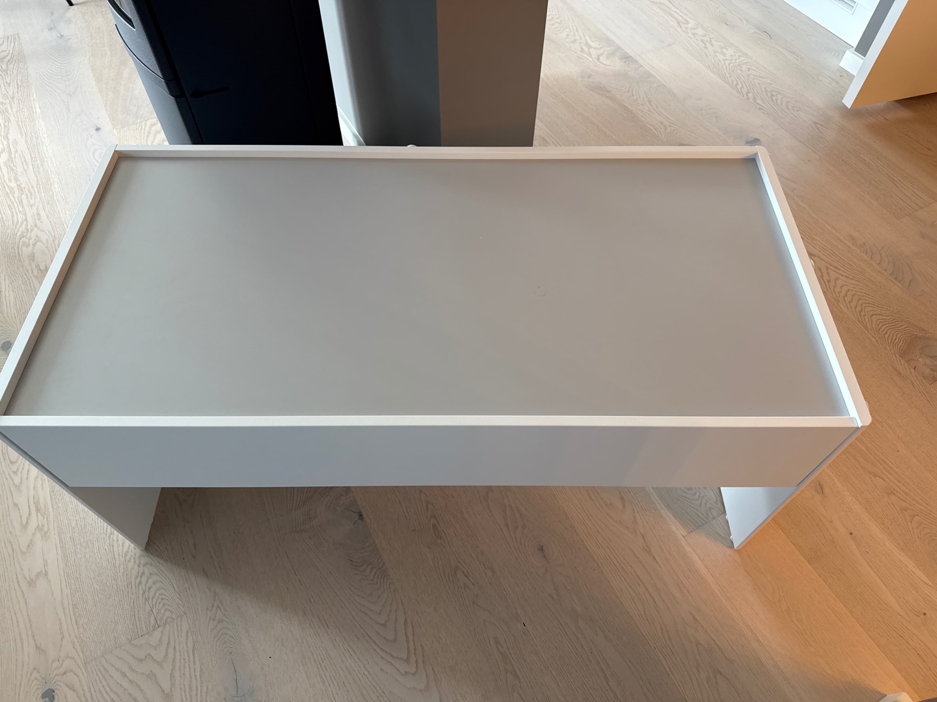 DUNDRA activity table with storage, white/grey