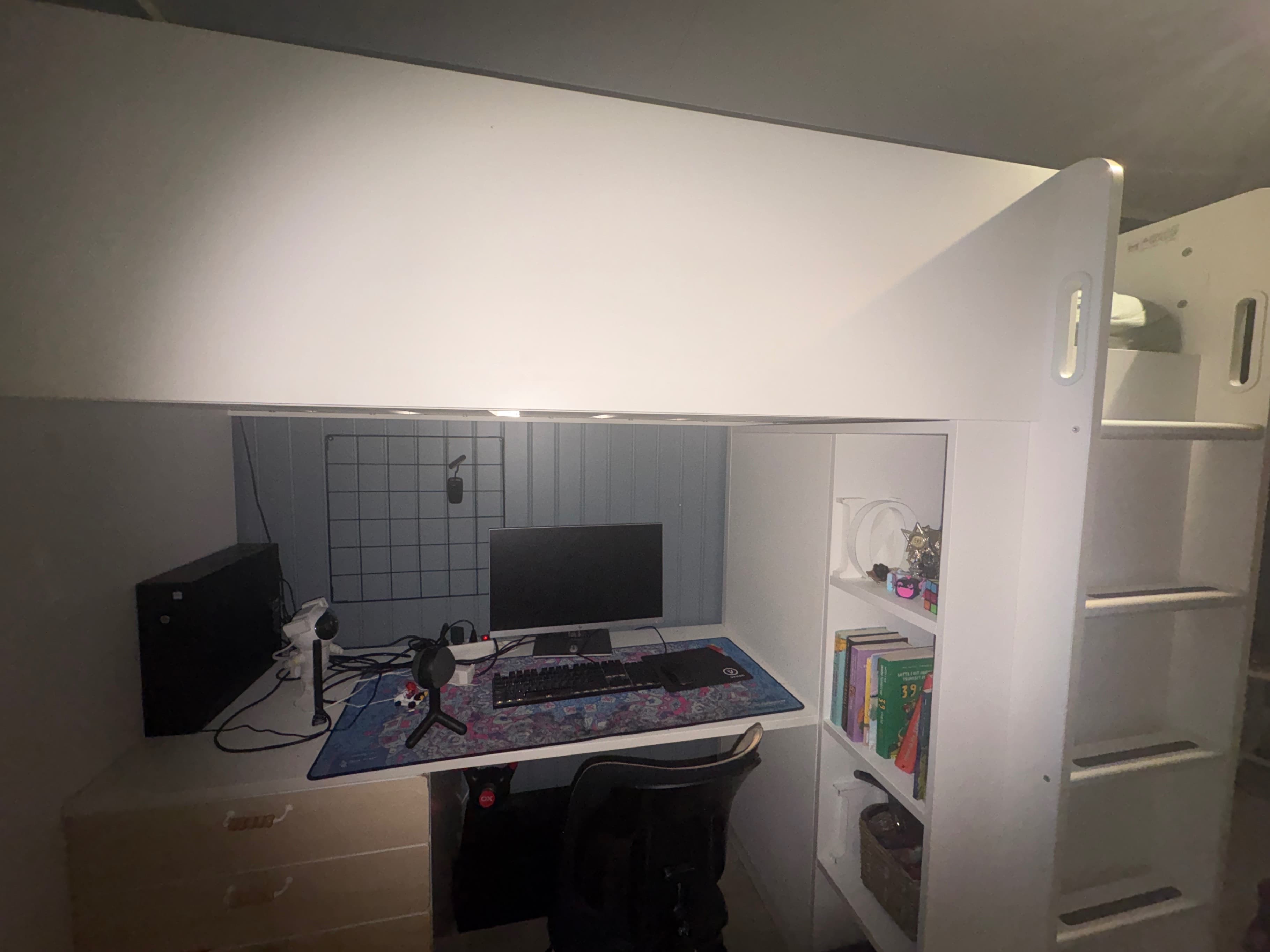 SMÅSTAD loft bed, white white/with desk with 2 shelves, 90x200 cm