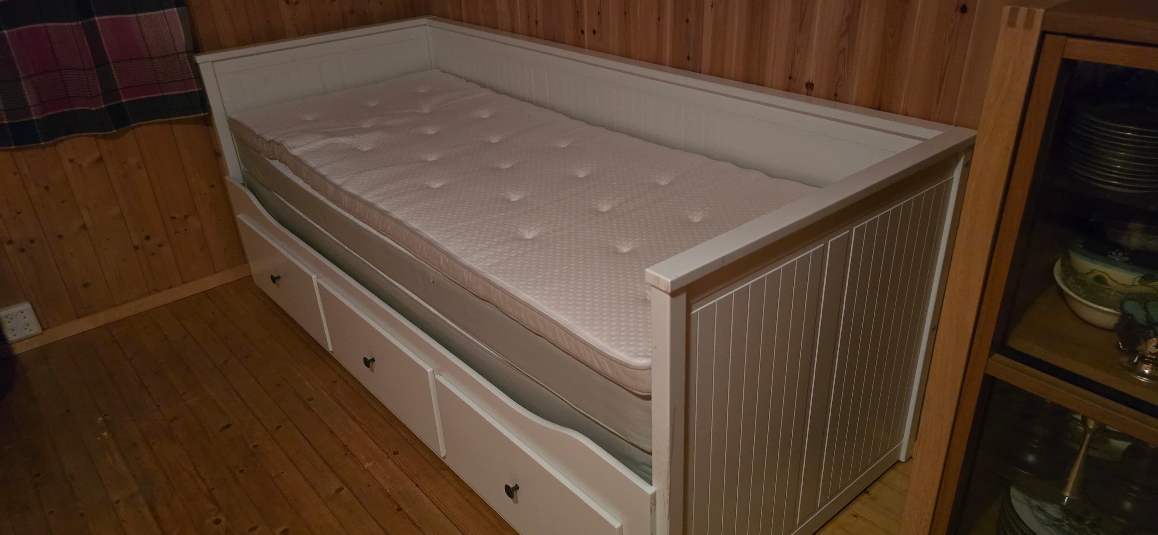 HEMNES Dagseng 3 skuffer, hvit, 80x200 cm