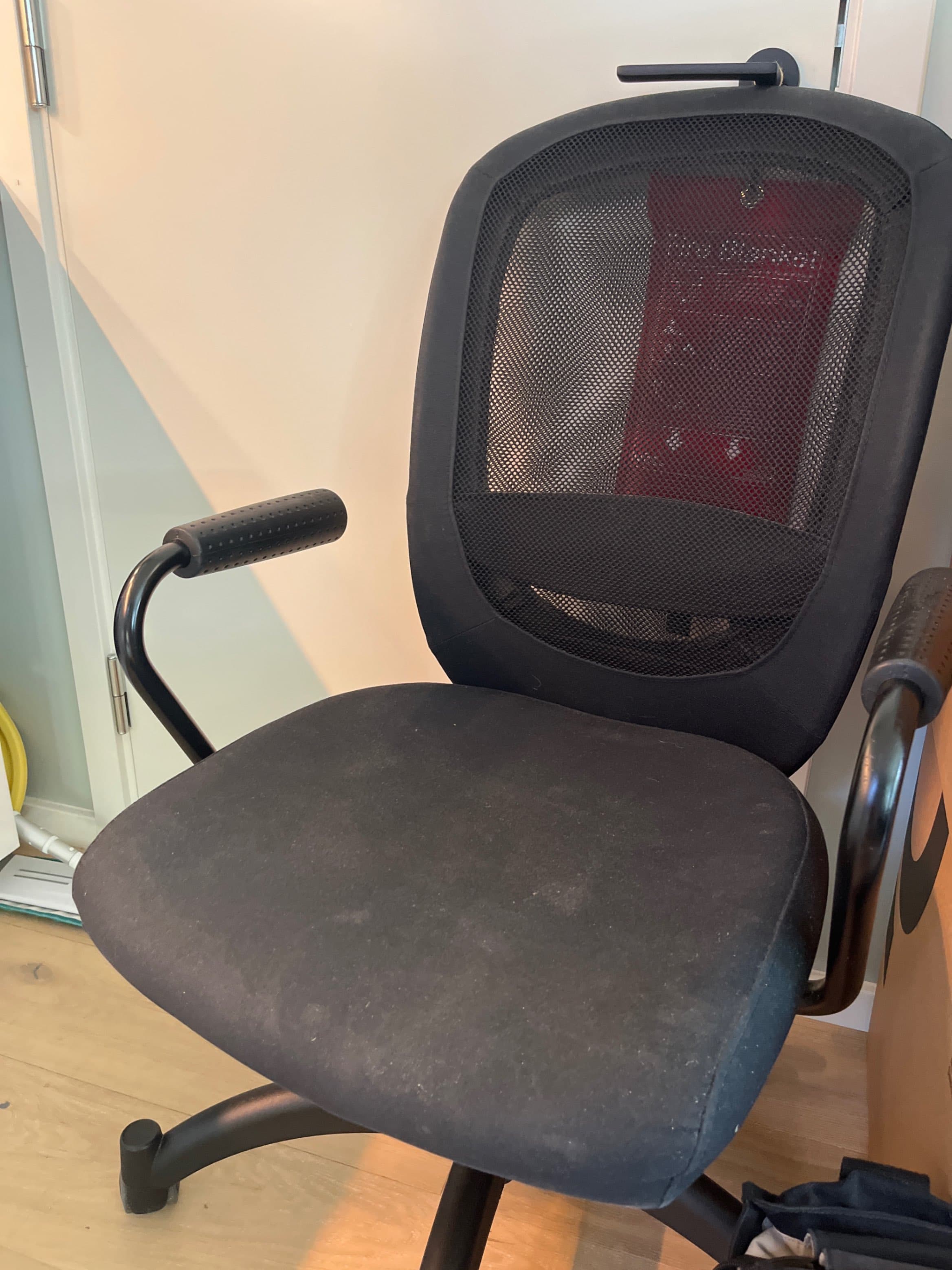 FLINTAN office chair with armrests, black