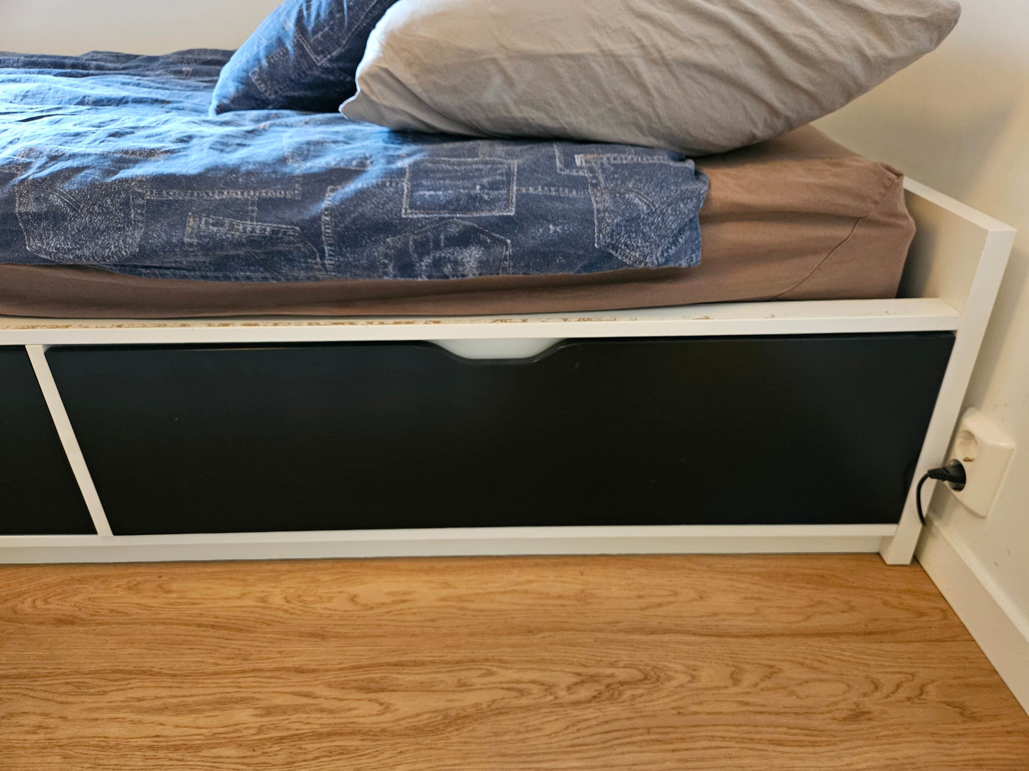 NORDLI Seng med skuffer, hvit, 90x200 cm