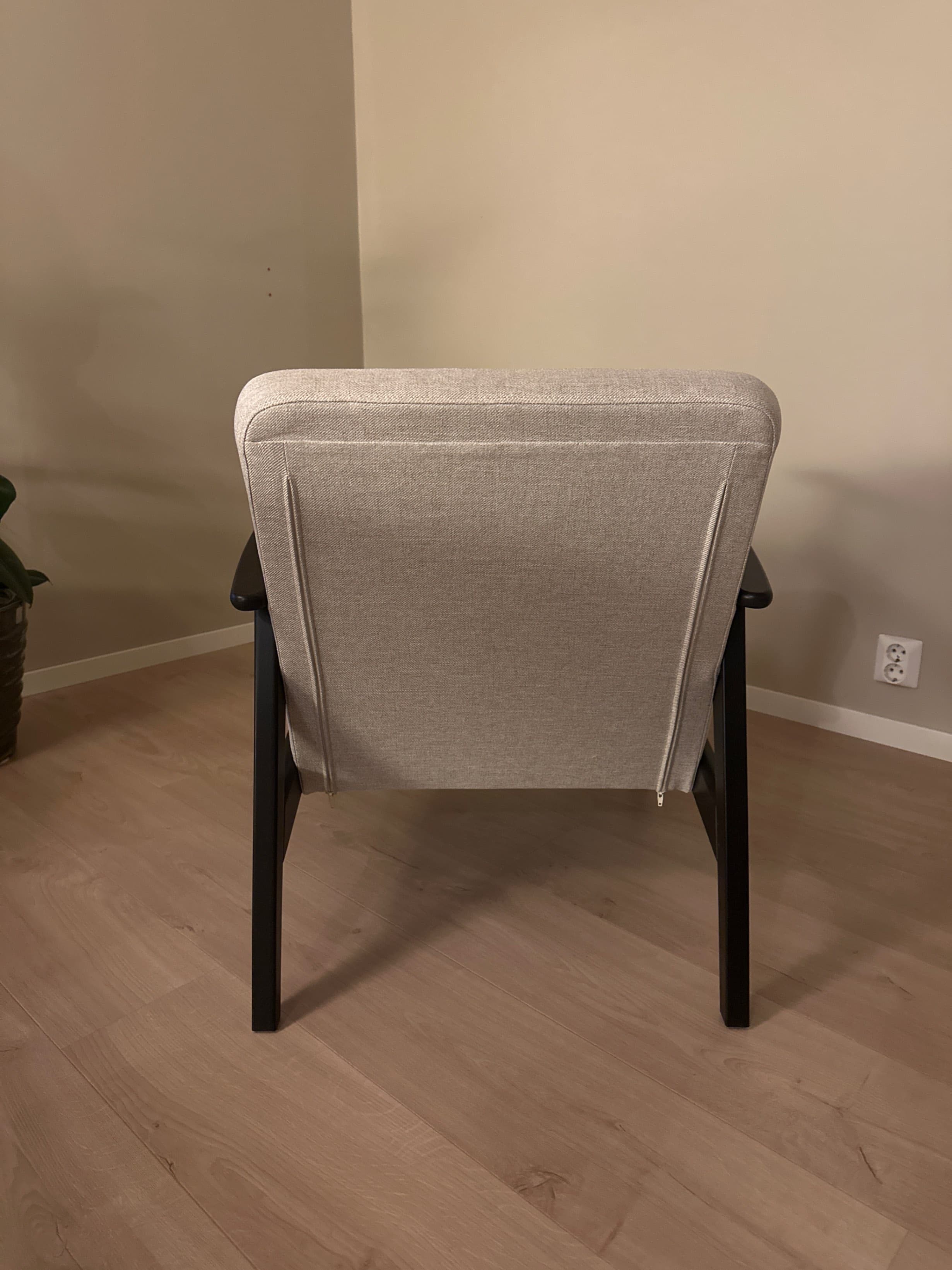EKENÄSET armchair, Kilanda light beige