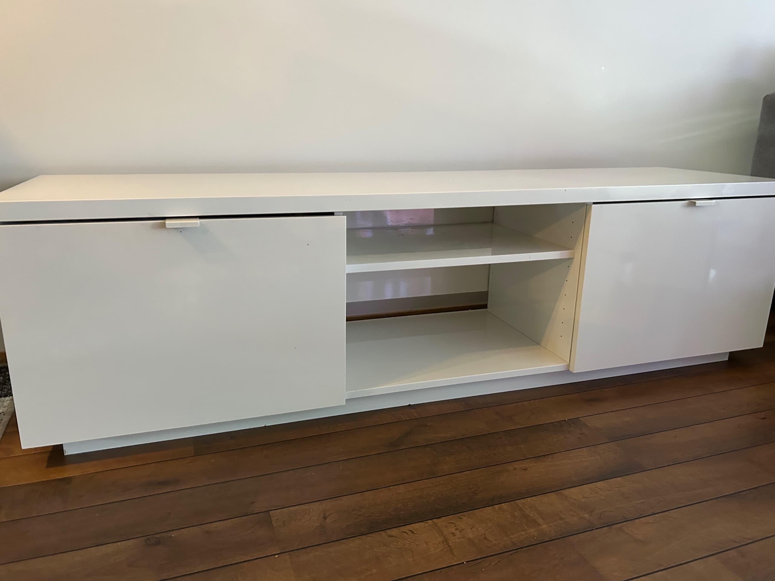 BYÅS TV bench, high-gloss white, 160x42x45 cm