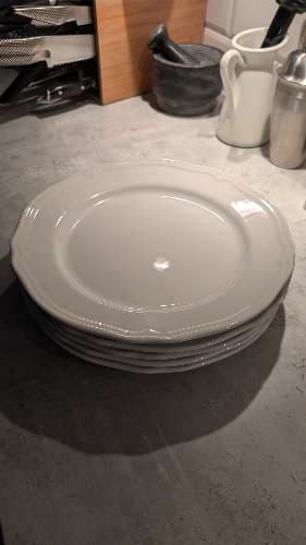 UPPLAGA tallrik, vit, 28 cm