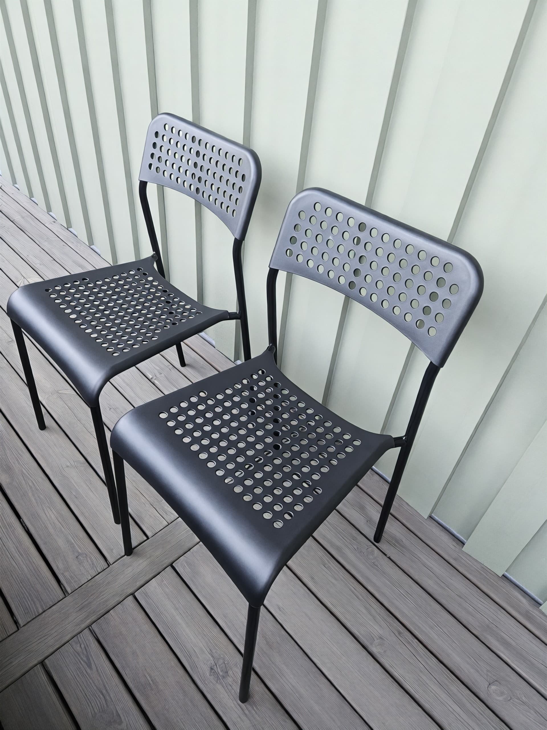 SANDSBERG chair, black