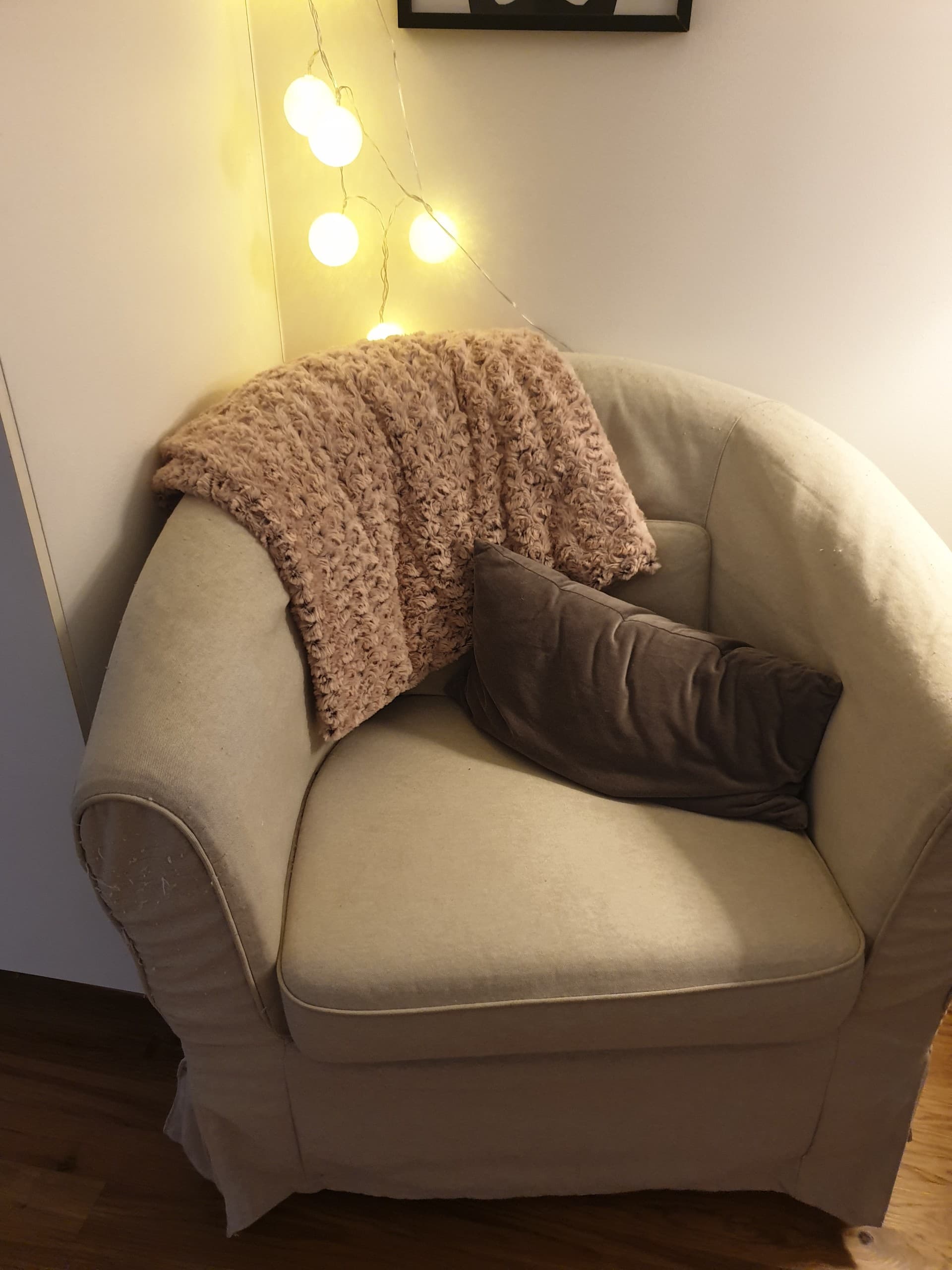 TULLSTA fåtölj, Lofallet beige