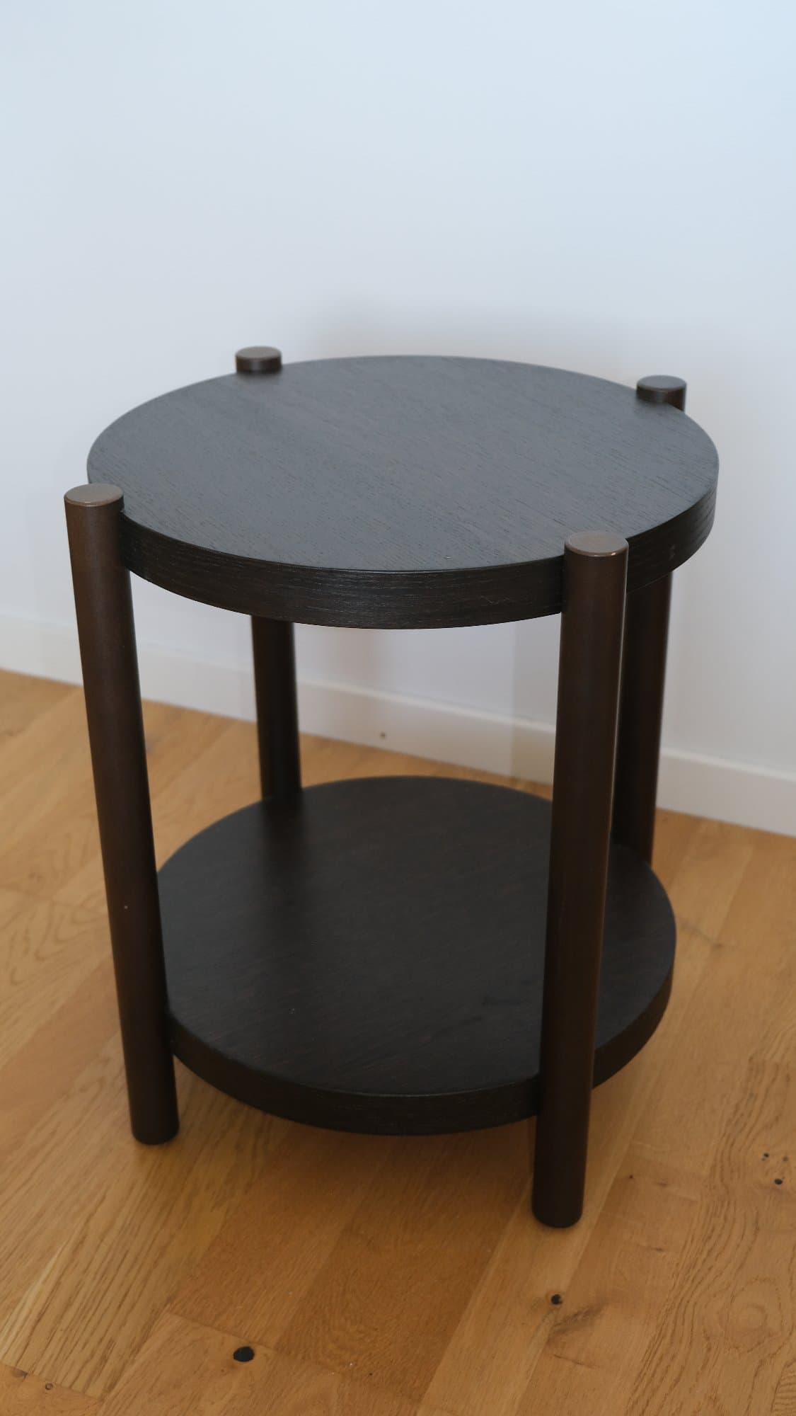 LISTERBY SIDE TABLE