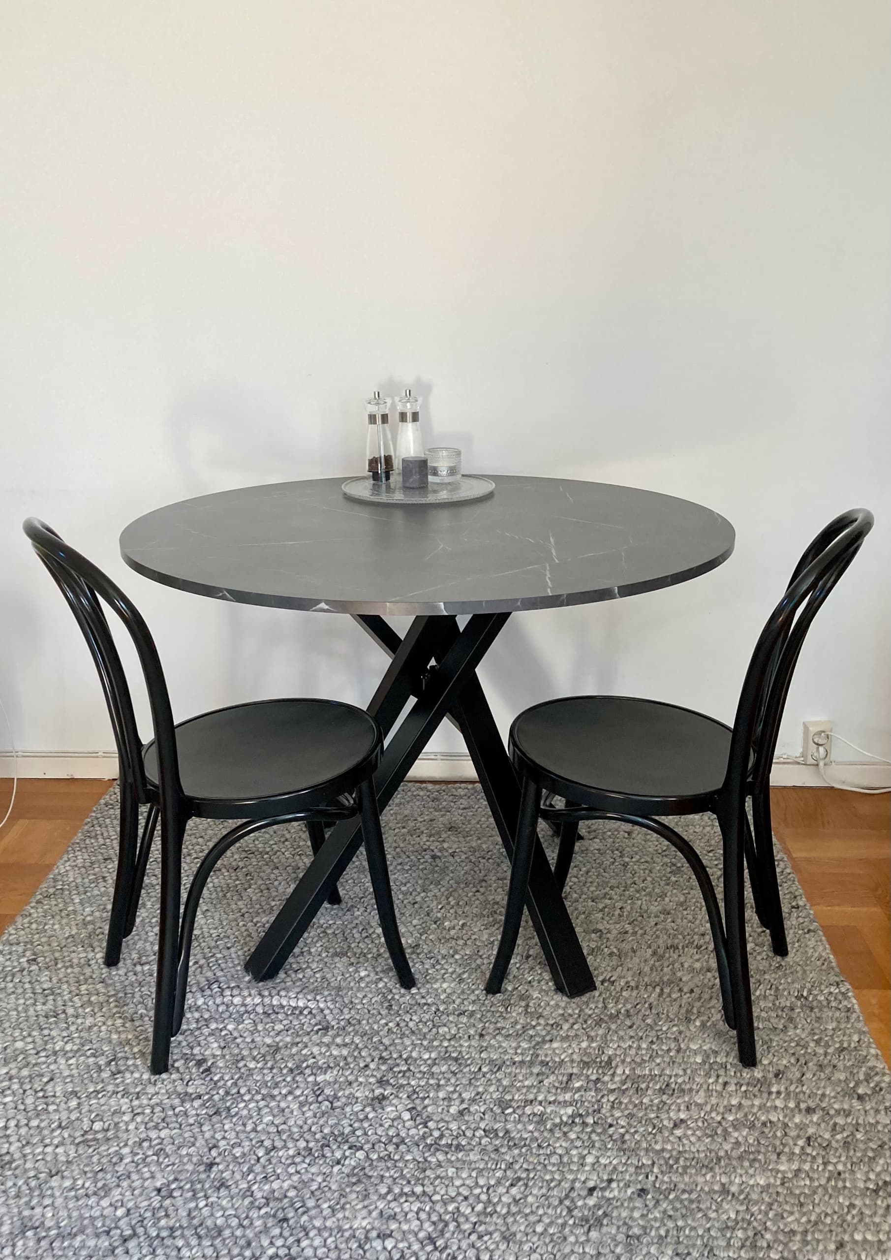 MARIEDAMM bord, svart marmormönstrad, 105 cm