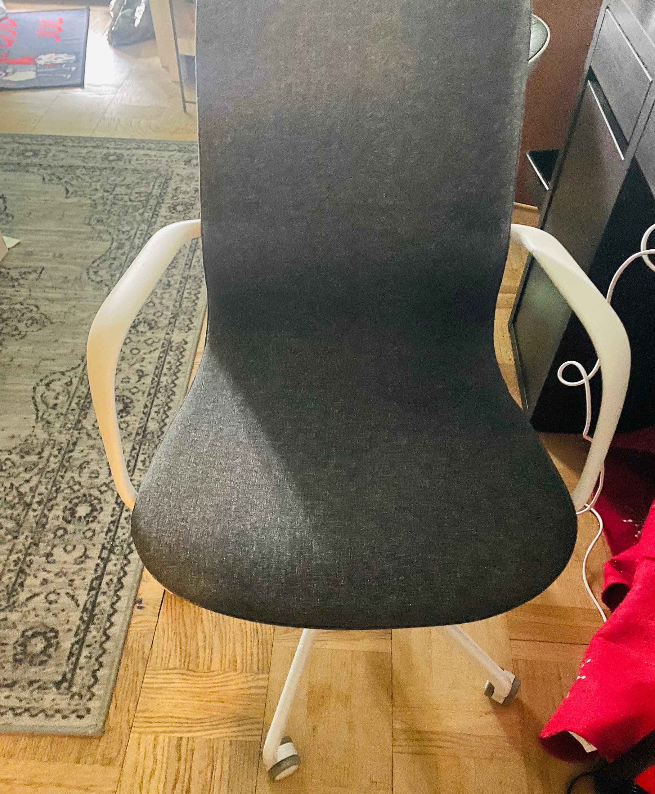 LÅNGFJÄLL conference chair with armrests, Gunnared dark grey/white