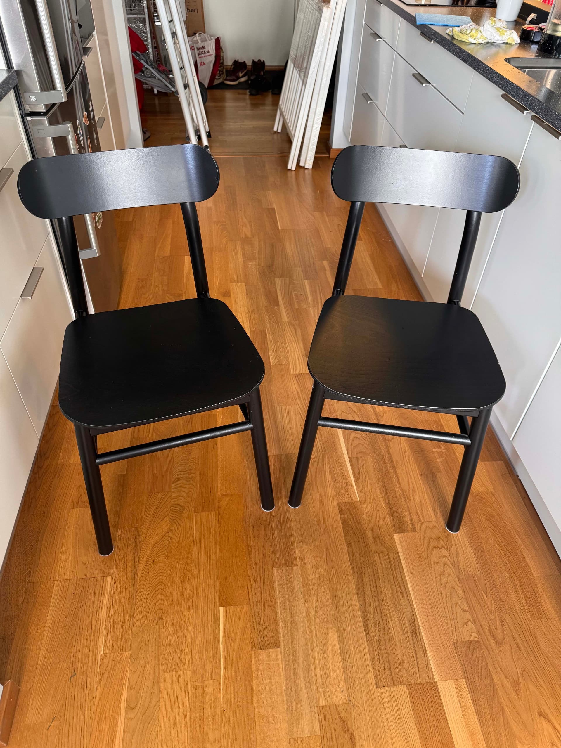 RÖNNINGE chair, black