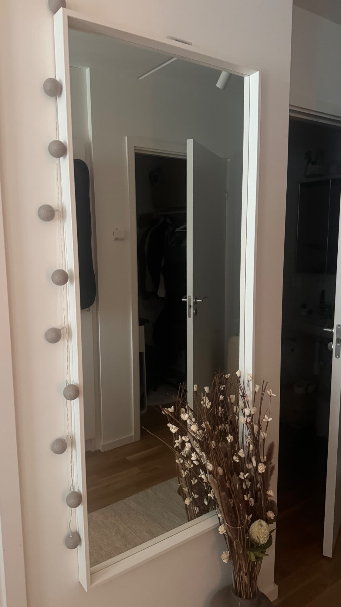 NISSEDAL Spegel, vit, 65x150 cm
