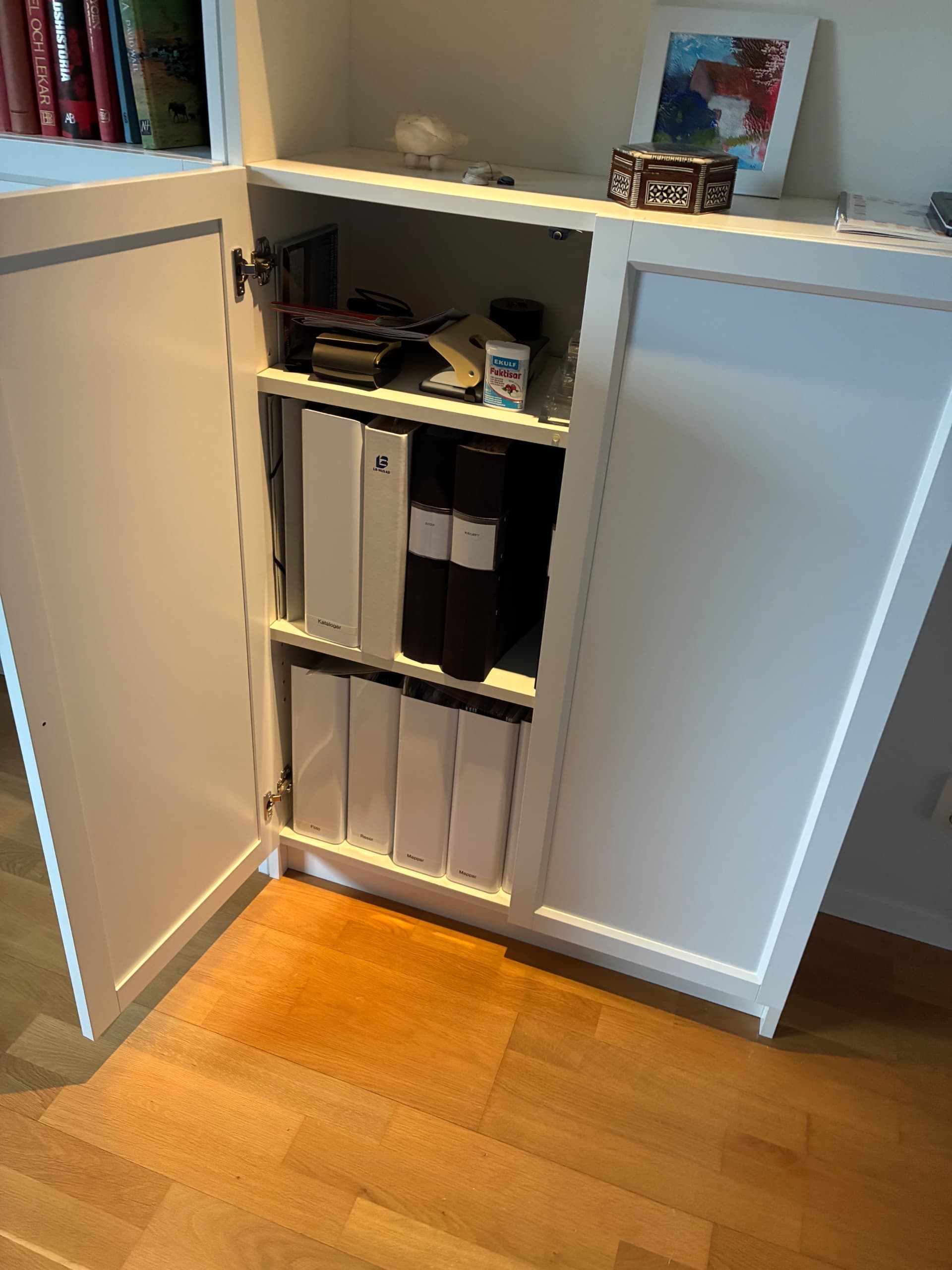 BILLY / OXBERG bookcase, white/glass, 120x30x237 cm