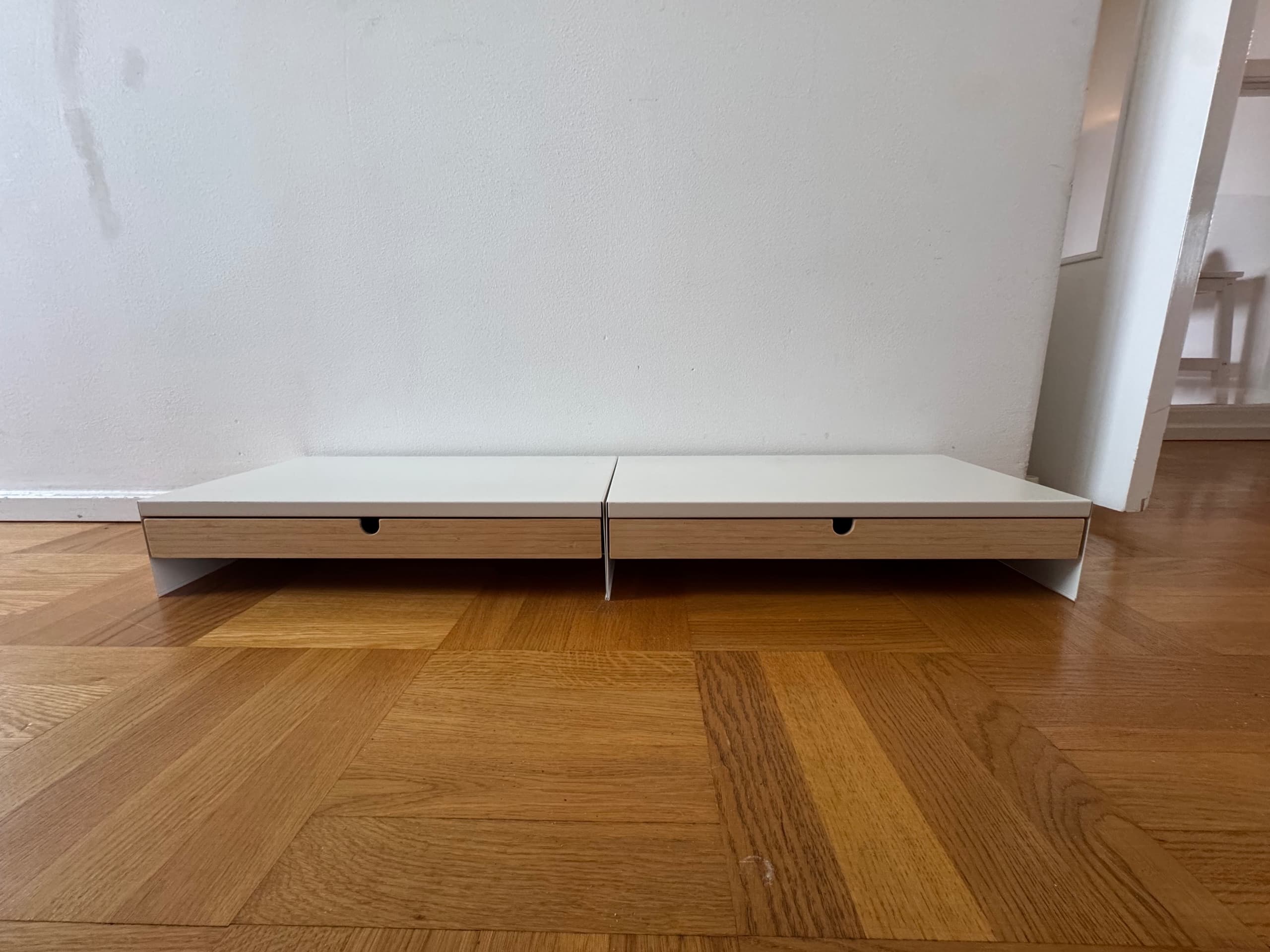 ELLOVEN monitor stand with drawer, white