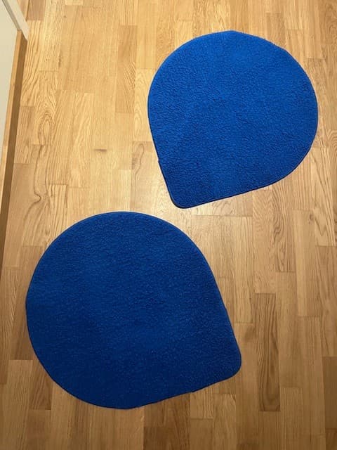 BERGVATTNET bath mat, blue, 60x60 cm