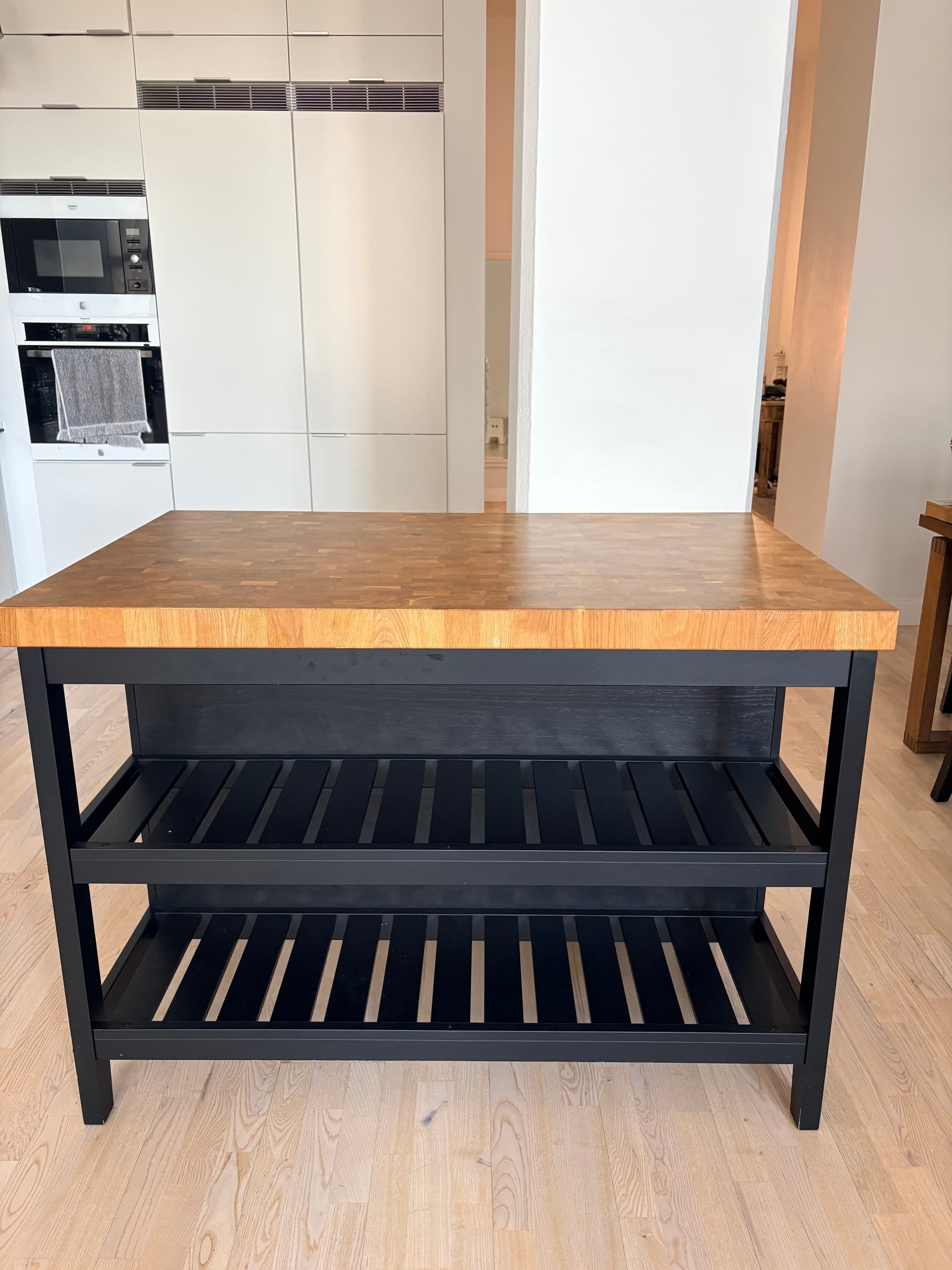 VADHOLMA Köksö, svart, ek, Bredd: 126 cm