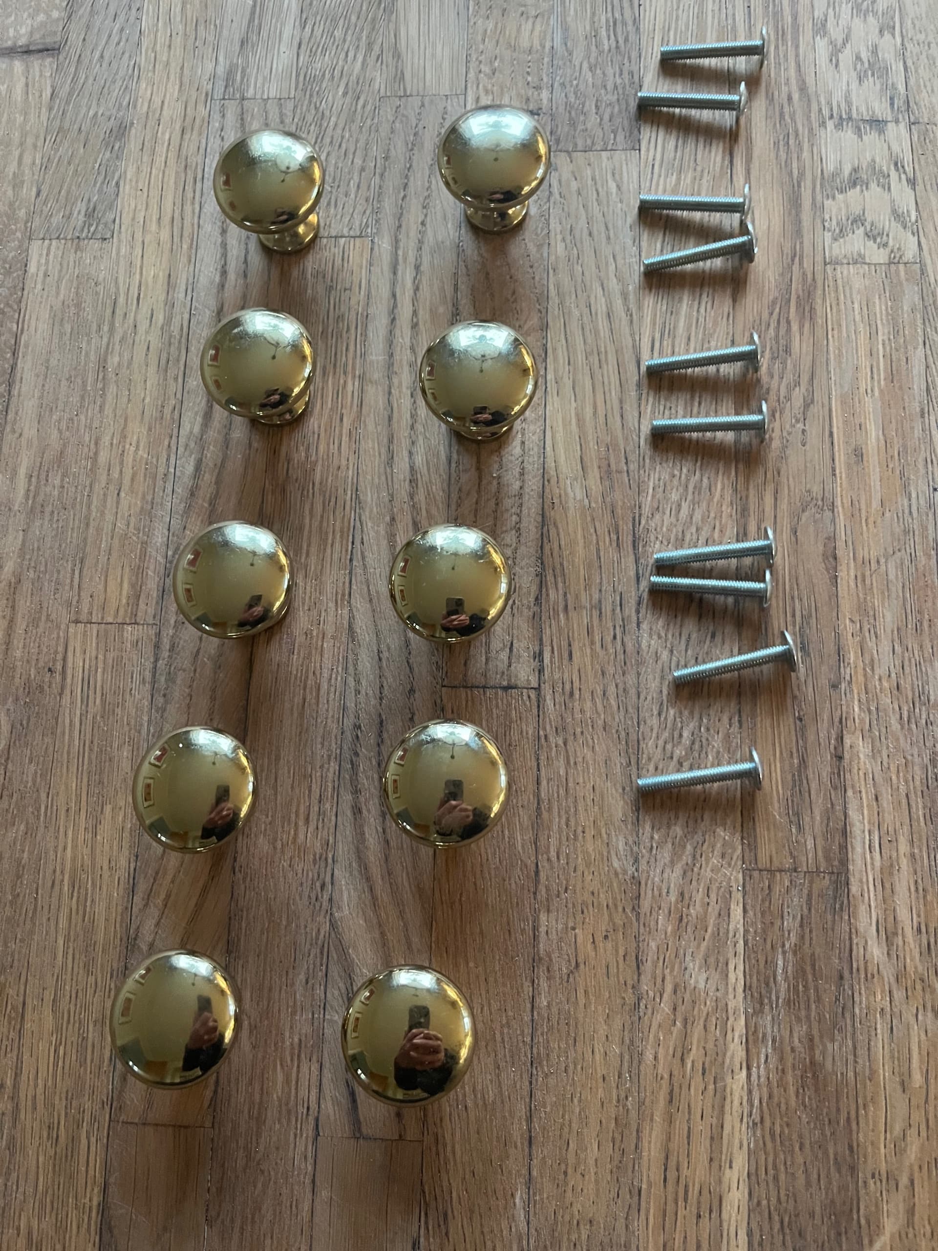 Knoppar & handtag
