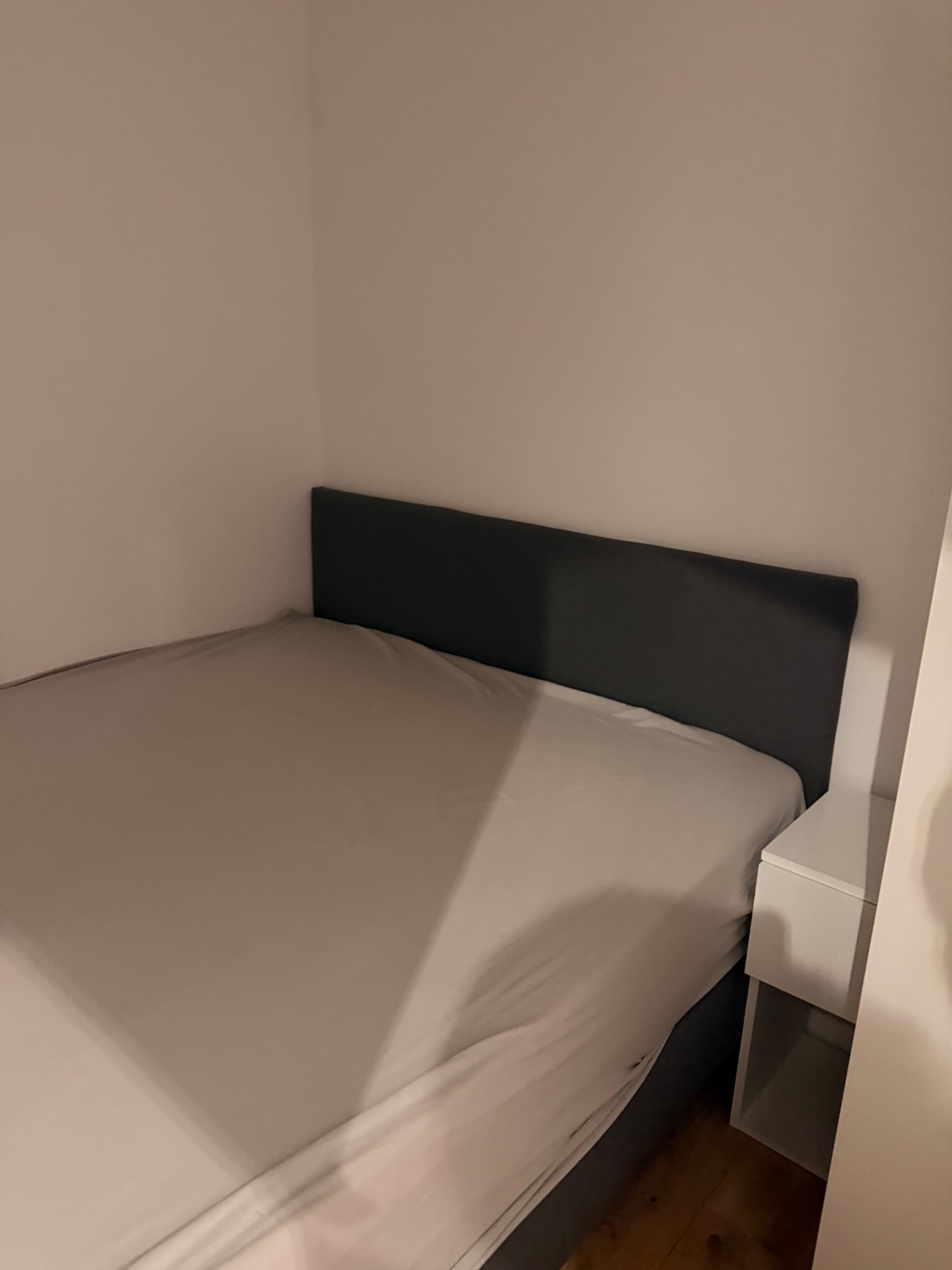 SÄBÖVIK divan bed, firm/Vissle grey, 140x200 cm