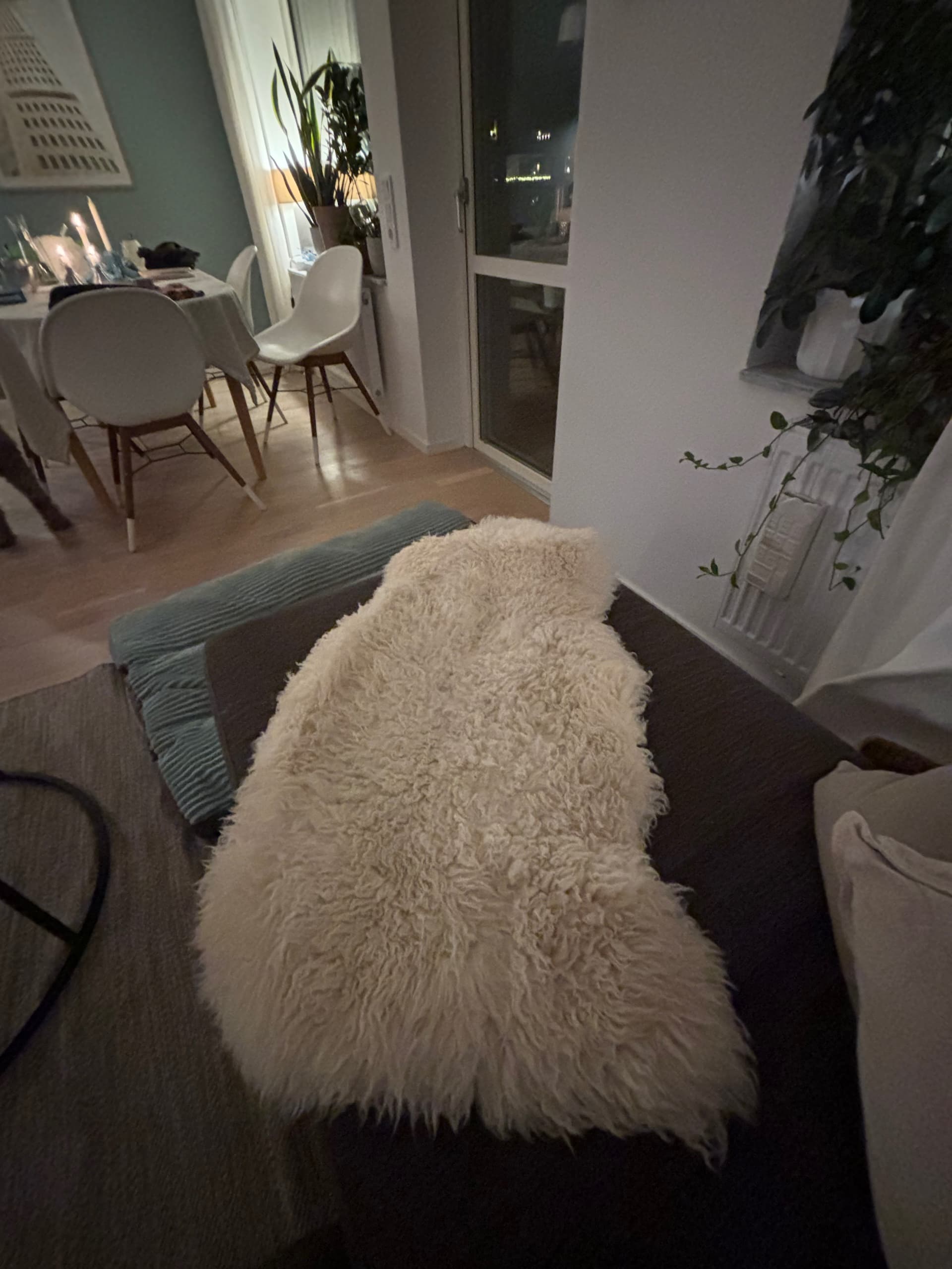 ULLERSLEV sheepskin, off-white, 85 cm