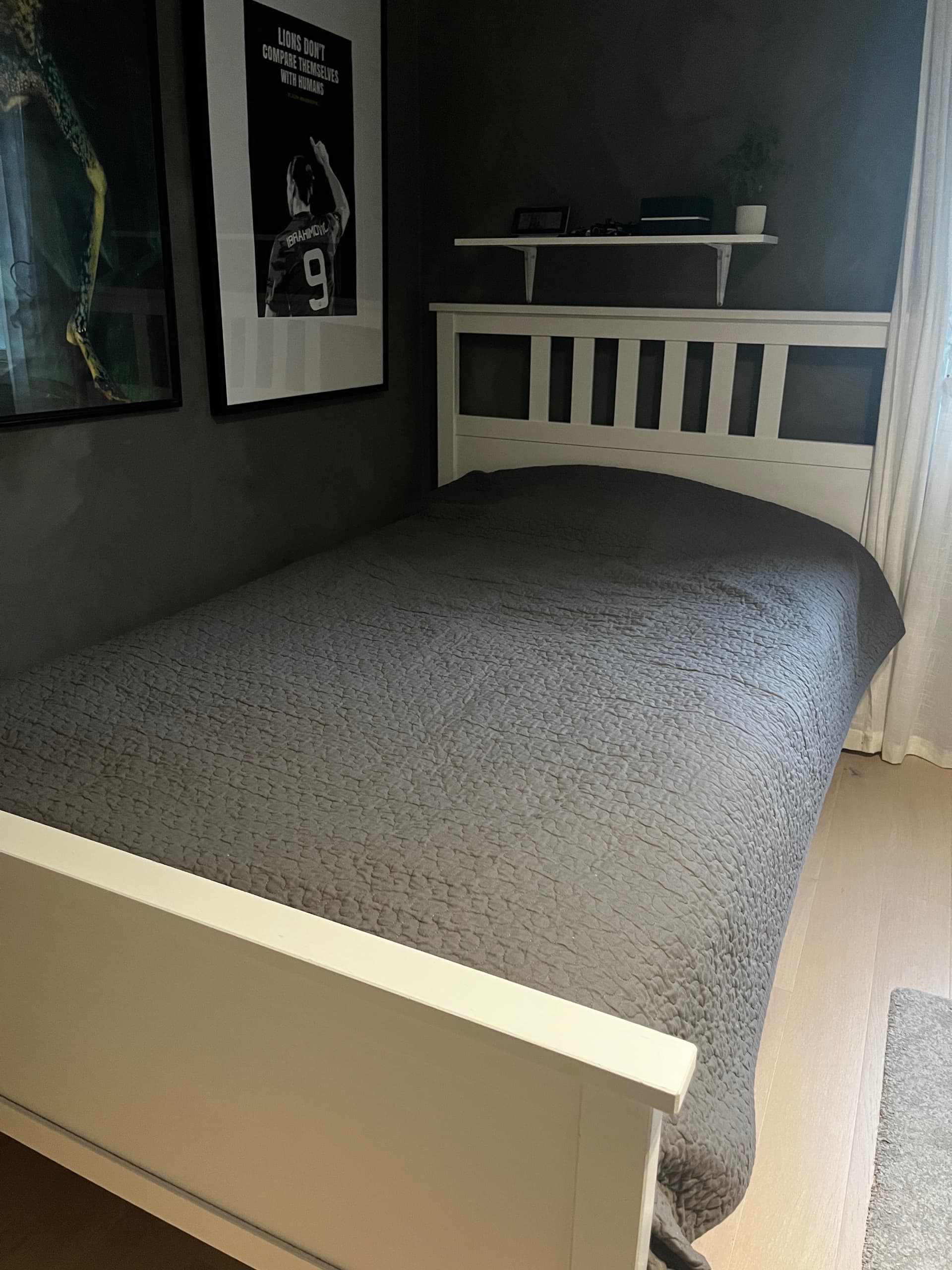 HEMNES SÄNGRAM 120