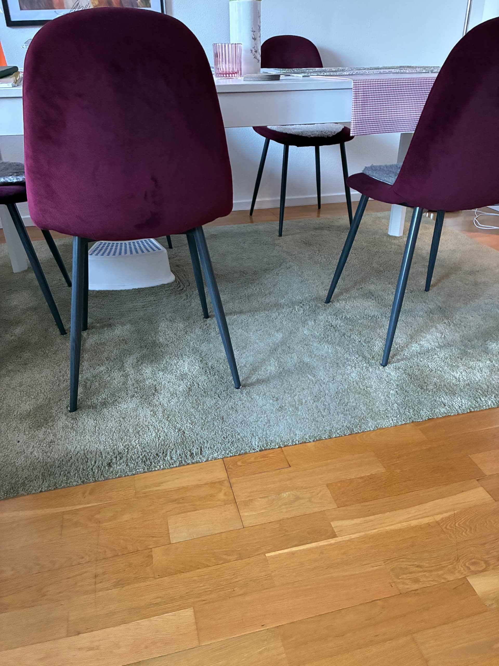 STOENSE rug, low pile, pale green, 170x240 cm