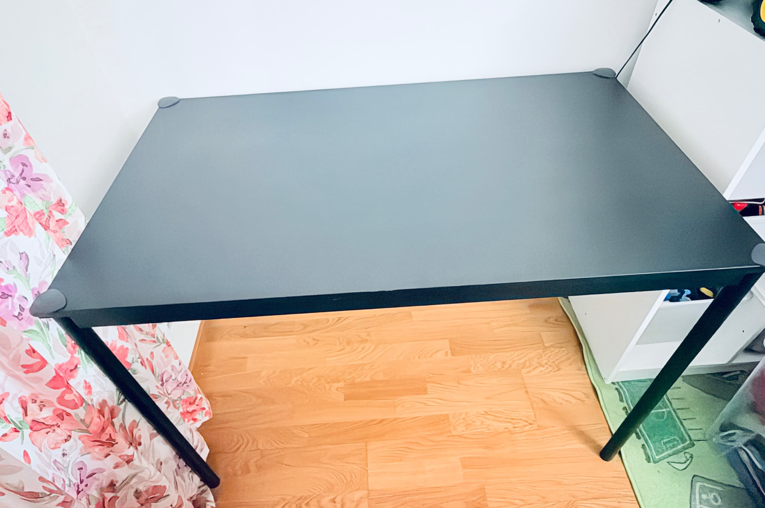 SANDSBERG bord, svart, 110x67 cm