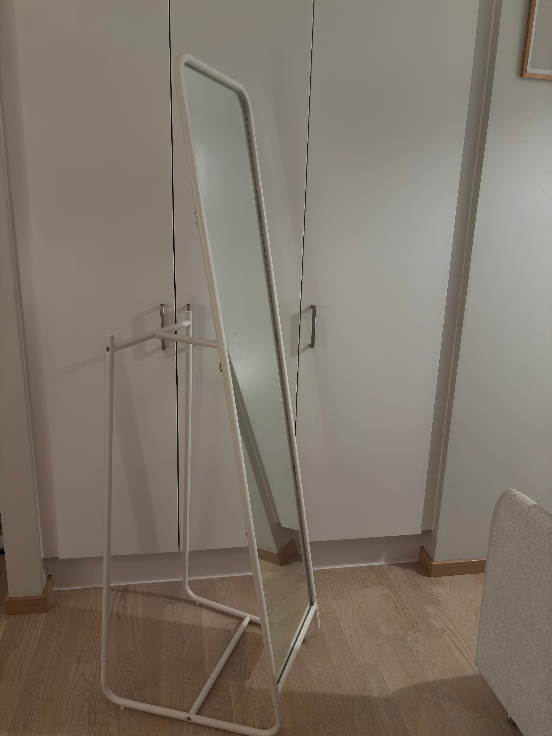 KNAPPER golvspegel, vit, 48x160 cm