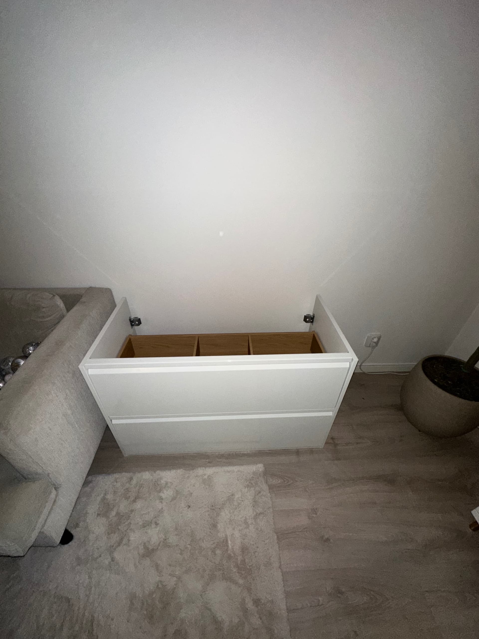 ÄNGSJÖN kommod med lådor, högglans vit, 100x48x63 cm